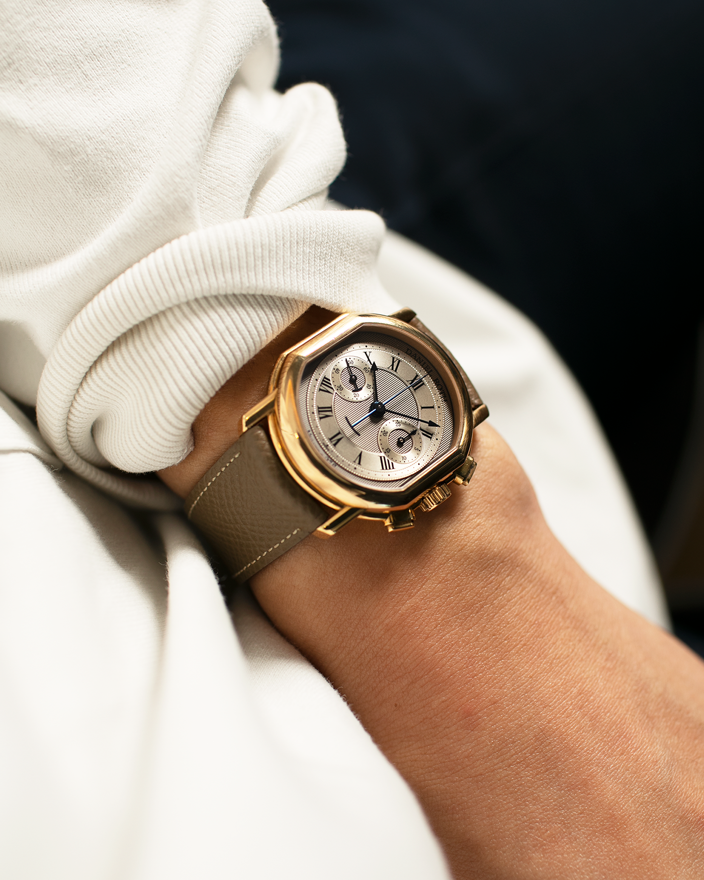 Brand: Daniel Roth Year: 1990’s Model: 2147 Material: 18k Yellow Gold Movement: Lemania 2320 Case Diameter: 35mm X 38mm Strap: Nostime Taupe Texture Calf and 18k Yellow Gold Daniel Roth Tang Buckle