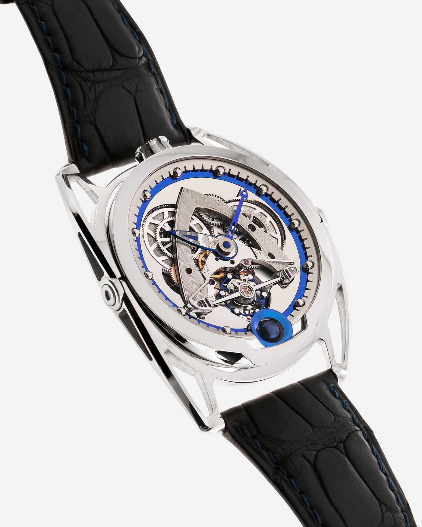 Brand: De Bethune Year: 2020 Model: Steel Wheels Reference: DB28 Material: Titanium Movement: In-House Cal. DB2115V4 Case Diameter: 42.6mm Strap: De Bethune Dark Blue Alligator with Titanium Tang Buckle 