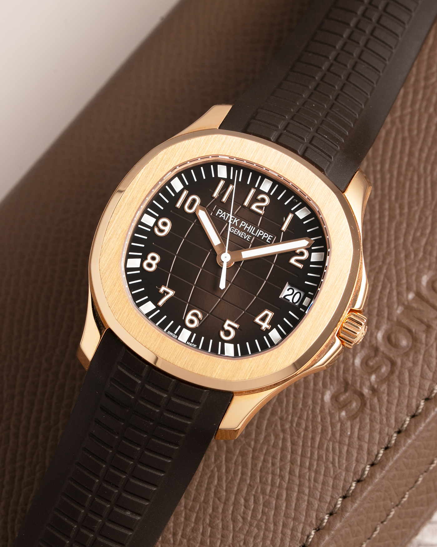 Brand: Patek Philippe Year: 2018 Model: Aquanaut Reference Number: 5167R Material: Stainless Steel Movement: Self Winding Patek Philippe Caliber 324 S C Case Diameter: 40mm Strap: Patek Philippe Aquanaut Brown Rubber Strap