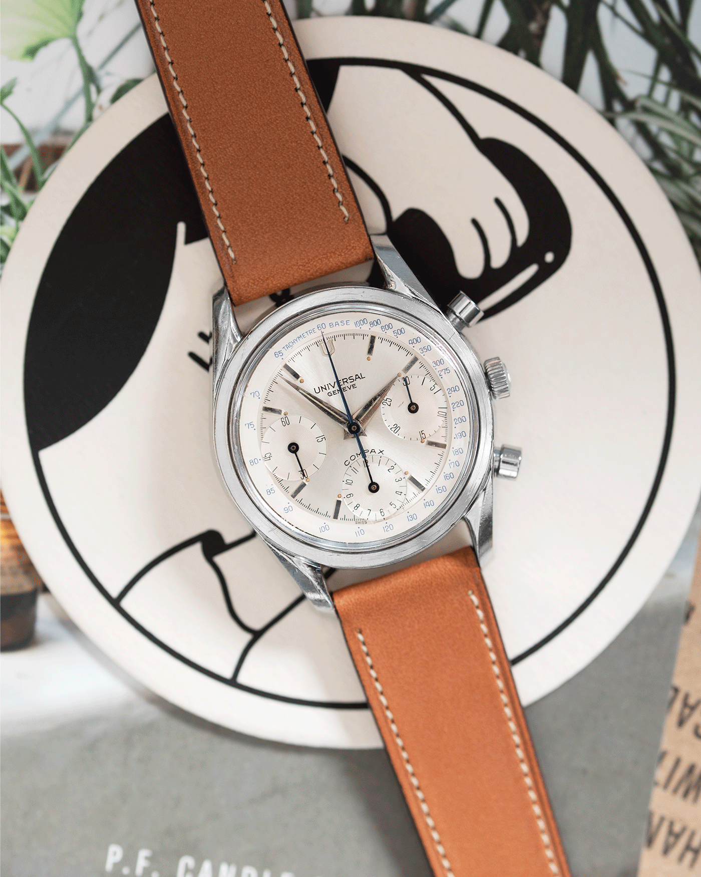 Universal Geneve Compax 22705-1 Chronograph Vintage Watch | S.Song Vintage Watches Mark Eleven