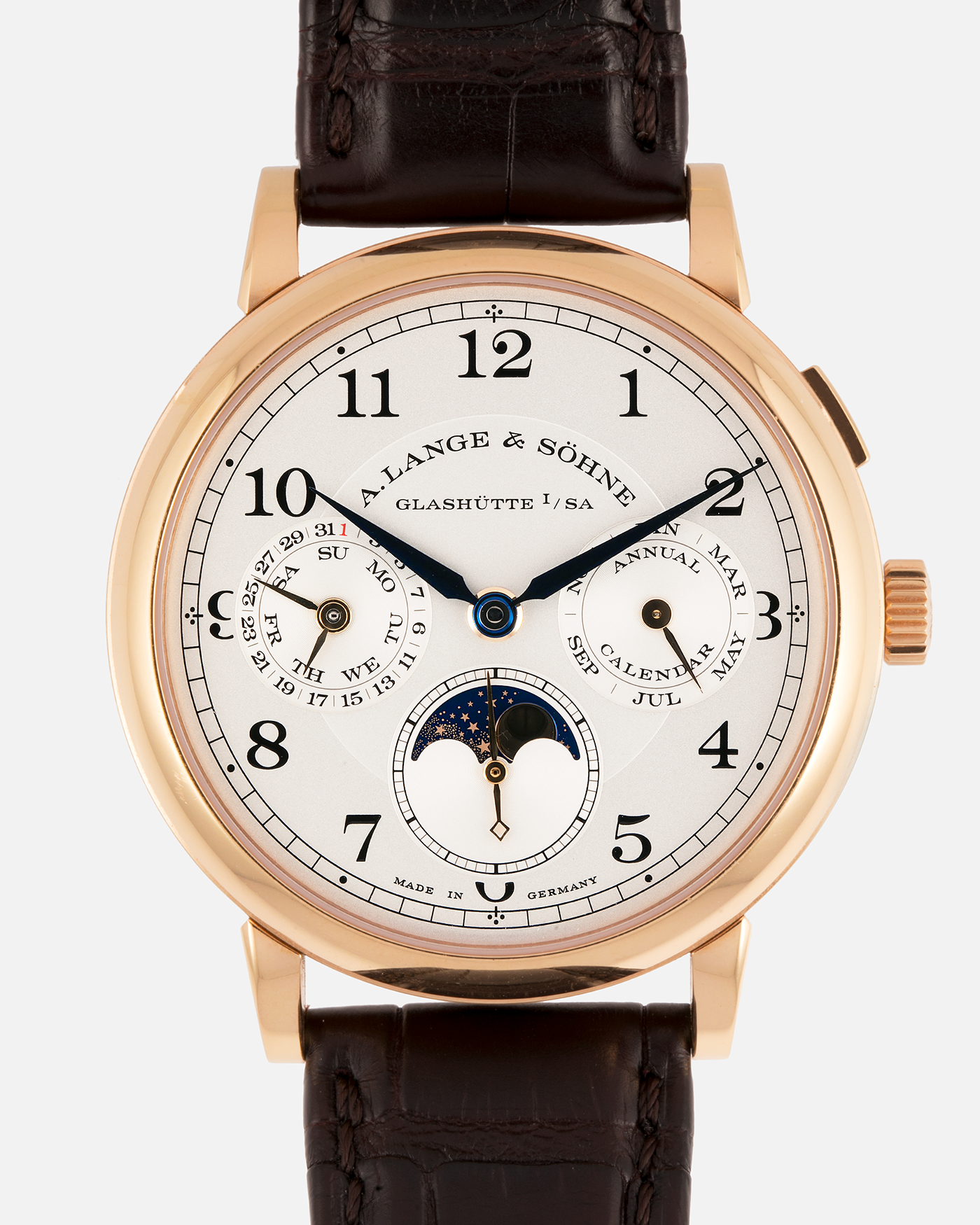 Brand: A. Lange & Söhne
Year: 2018
Model: 1815 Annual Calendar
Material: 18k Rose Gold
Movement: Manual Winding L051.3
Case Diameter: 40mm
Bracelet/Strap: A. Lange & Söhne Dark Brown Alligator Strap with signed 18k Rose Gold Tang Buckle