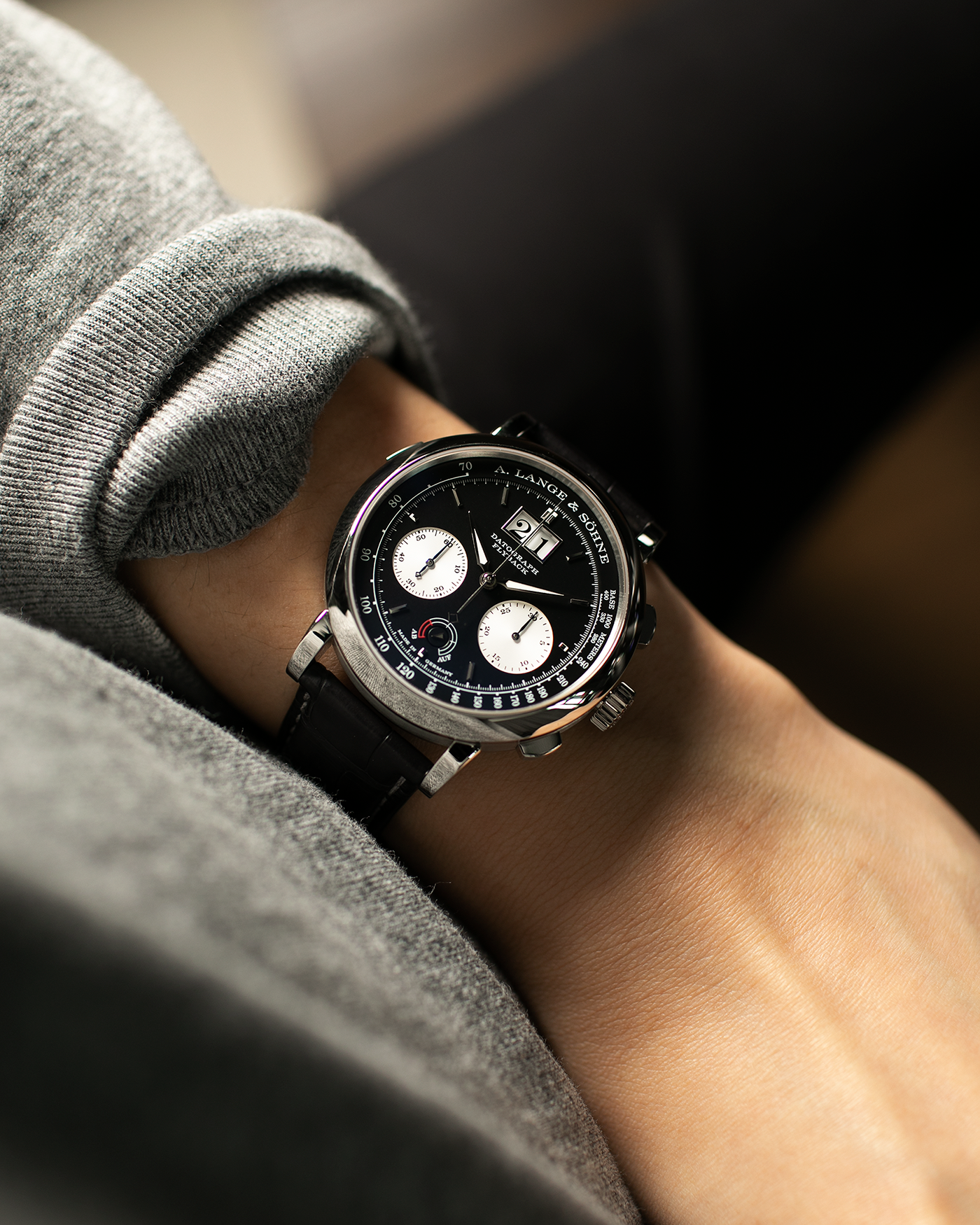 Brand: A. Lange & Söhne Year: 2020 Model: Datograph Up/Down Reference Number: 405.035 Material: Platinum 950 Movement: A. Lange & Söhne Cal. L951.6, Manual-Winding Case Dimensions: 41mm x 13.1mm Lug Width: 20mm Strap: A. Lange & Söhne Black Alligator Strap with Signed Platinum 950 Tang Buckle