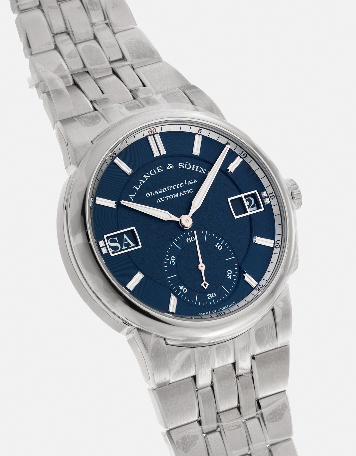Brand: A. Lange & Söhne Year: 2022 Model: Datomatic Odysseus Ref Number: 363.179 Material: Stainless Steel Movement: Cal. L155.1, Self-Winding Case Diameter: 40.5mm Bracelet: A. Lange & Söhne Integrated Stainless Steel Bracelet with Signed Clasp