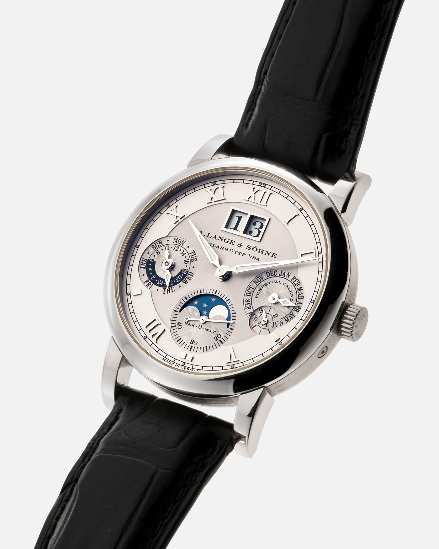 Brand: A. Lange & Söhne Year: 2000’s Model: Langematik Perpetual Ref Number: 310.025 Material: Platinum 950 Movement: Sax-0-Mat Cal. L922.1, Self-Winding Case Diameter: 38.5mm Bracelet/Strap: A. Lange & Söhne Black Alligator Leather Strap with Platinum 950 Signed Tang Buckle