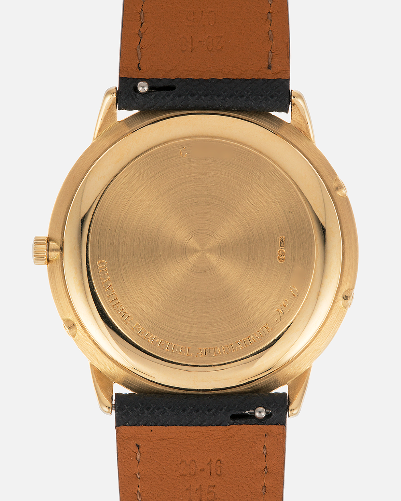 Brand: Audemars Piguet
Year: 1990s
Model: Quantième Perpetual Calendar ‘Clover’
Reference: 25681BA
Material: 18-carat Yellow Gold
Movement: Audemars Piguet Cal. 2120/2, Self-Winding
Case Dimensions: 36mm x 8mm (Lug-to-Lug 38.5mm)
Lug Width: 20mm
Straps: Molequin Dark Navy Textured Calf Leather Strap with 18k Yellow Gold Audemars Piguet Deployant Clasp
