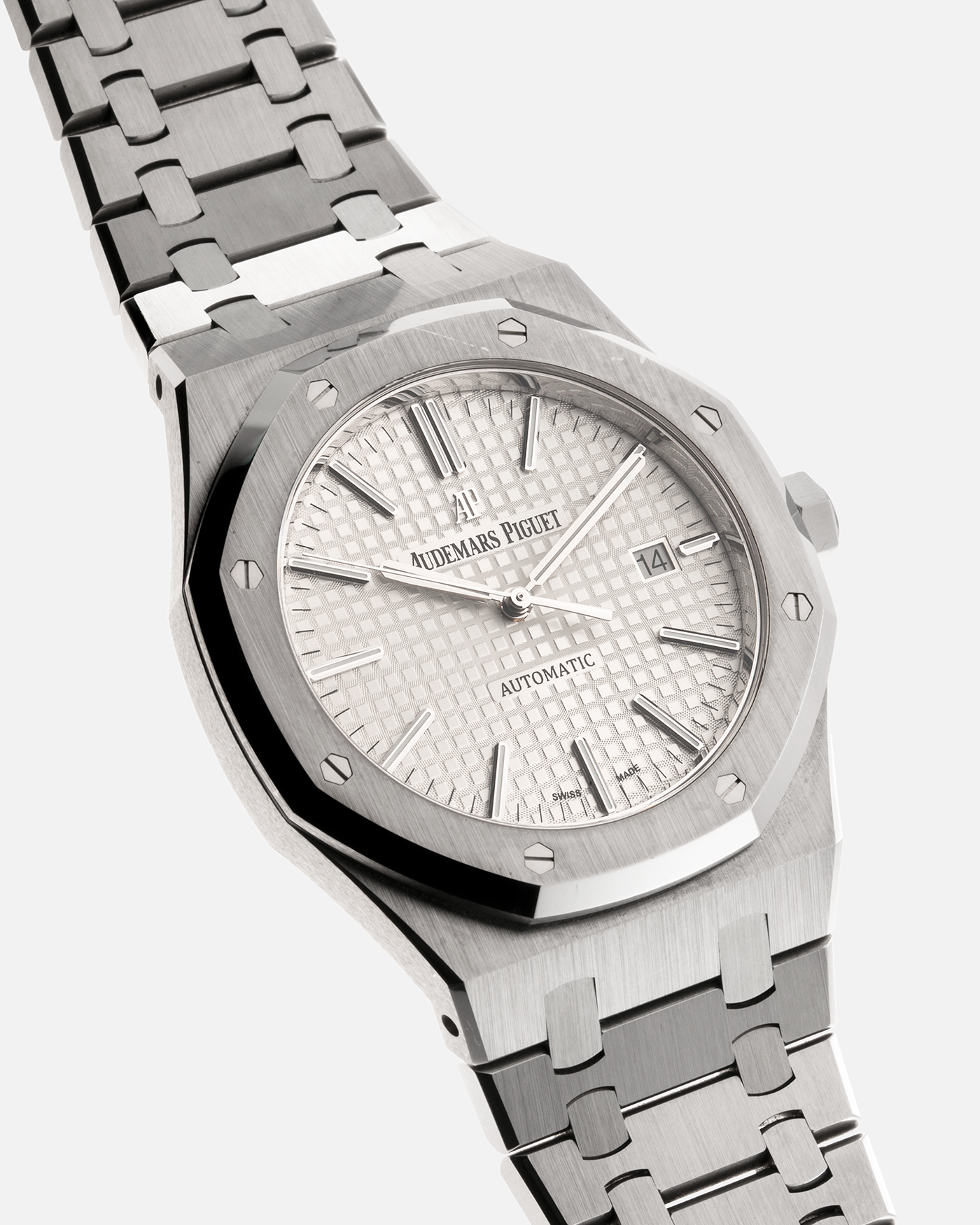 Audemars piguet royal oak 2025 silver dial
