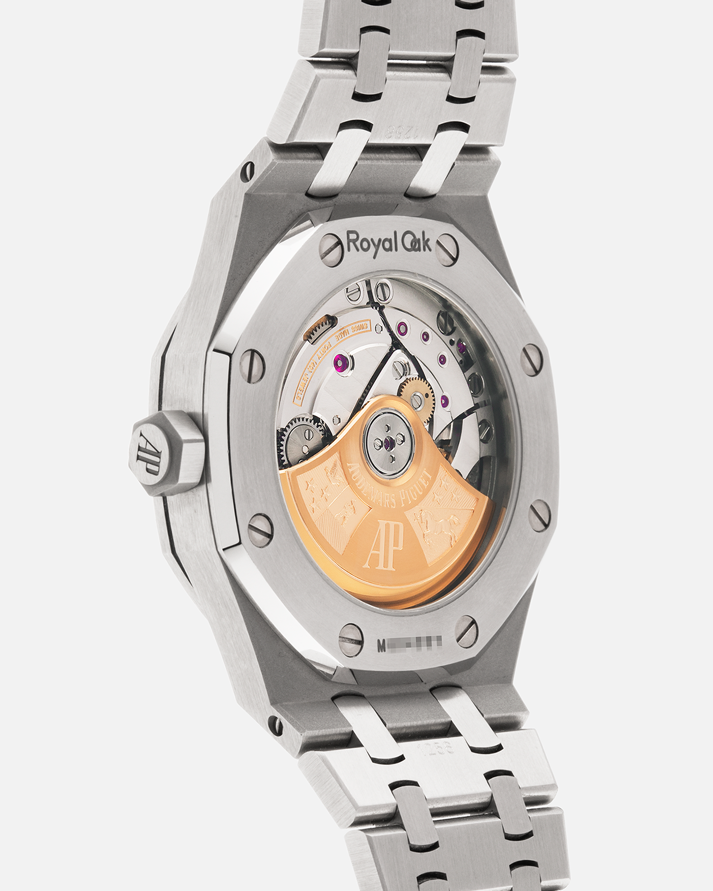 Brand: Audemars Piguet
Year: 2020
Model: Royal Oak
Reference Number: 15450
Material: Stainless Steel
Movement: Cal 3120
Case Diameter: 37mm Diameter 9.8m Thickness
Bracelet: Audemars Piguet Stainless Steel Bracelet