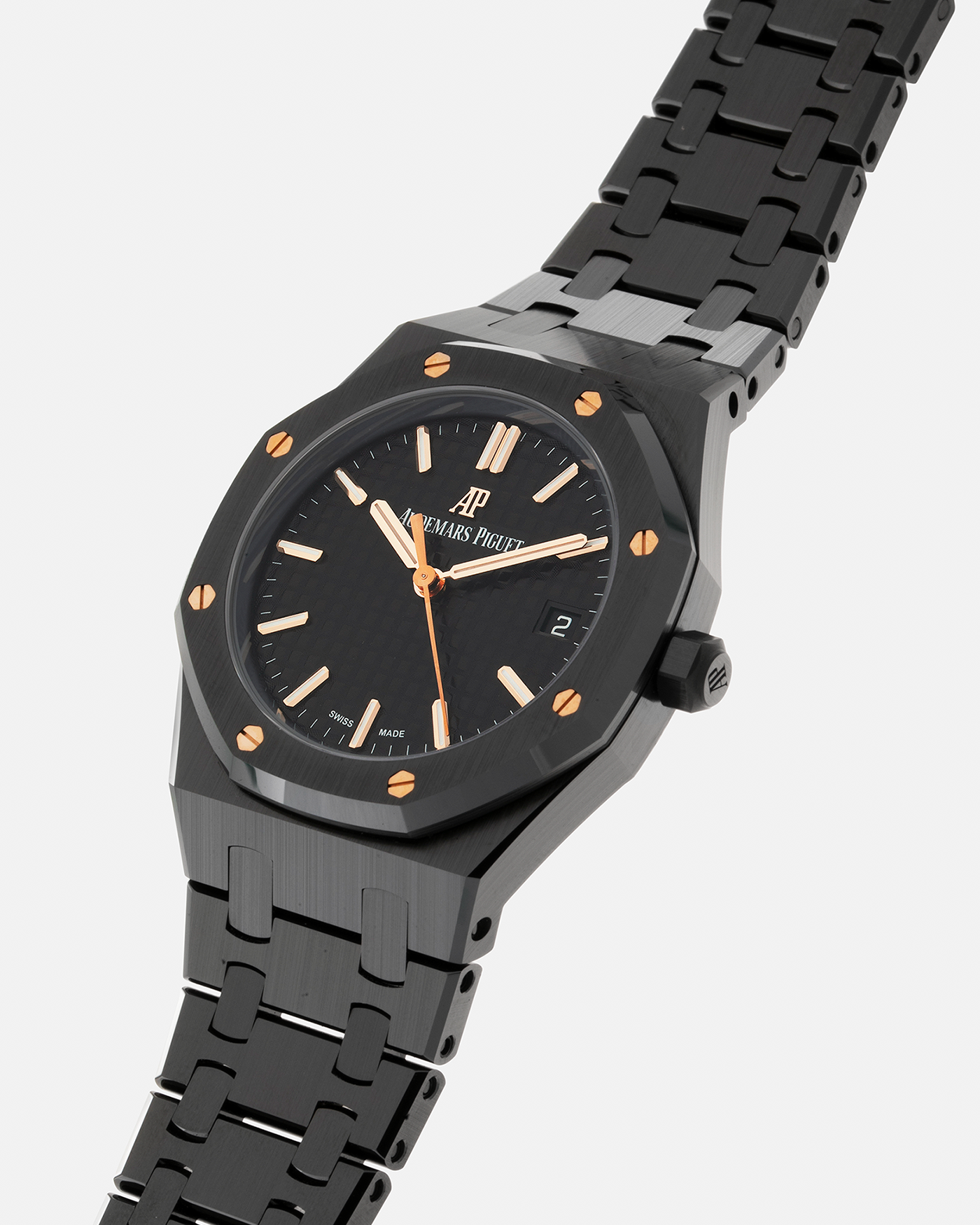 Brand: Audemars Piguet Year: 2021 Model: Royal Oak Reference Number: 77350CE Material: Ceramic Case and Bracelet, Titanium Clasp and Caseback Movement: Vaucher-based Cal. 5800, Self-Winding Case Dimensions: 34mm x 8.8mm Bracelet: Audemars Piguet Integrated Black Ceramic Bracelet with Signed Titanium Clasp