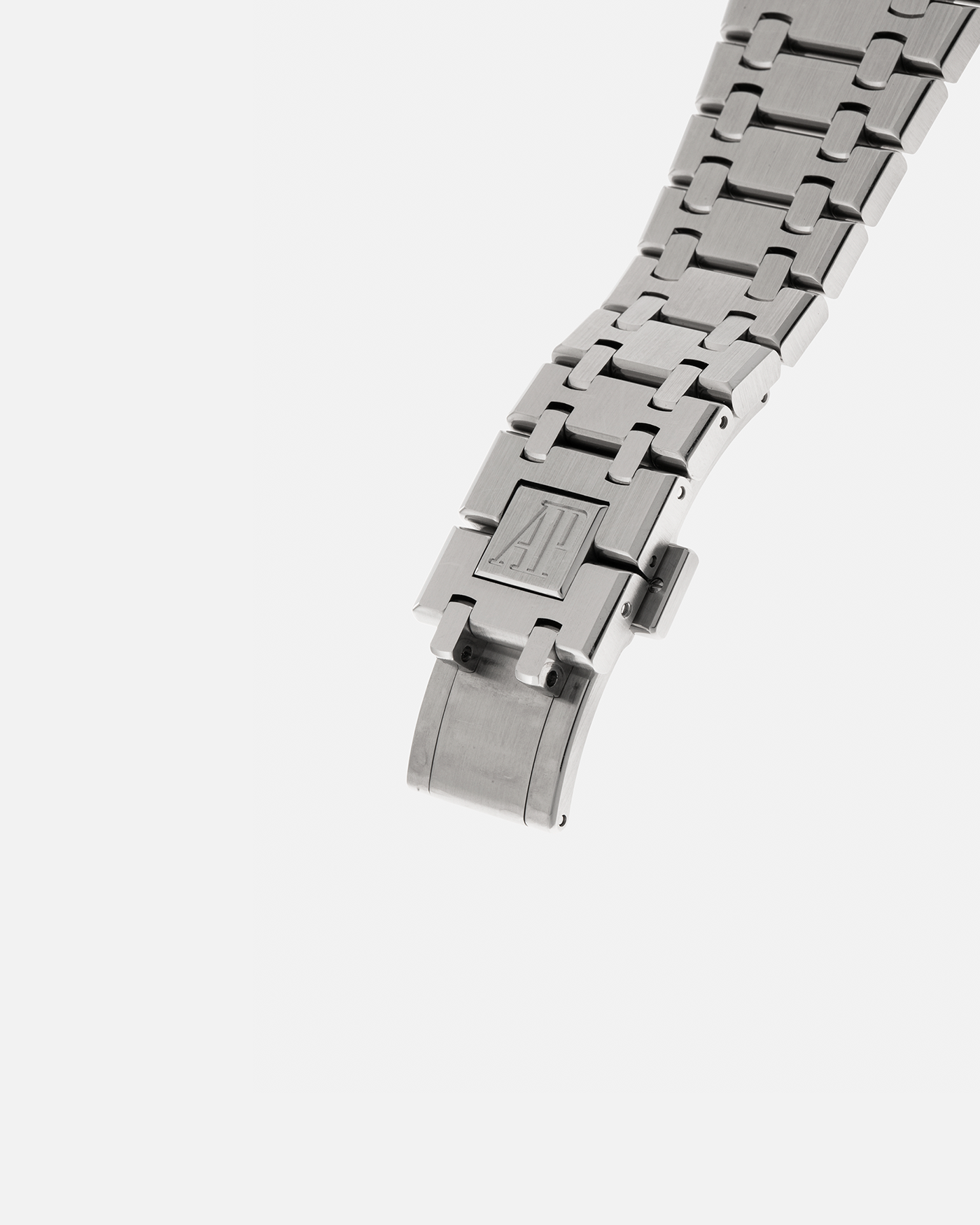 Brand: Audemars Piguet
Year: 2012
Model: Royal Oak Day Date
Reference: 26330ST.OO.1220ST.01.A
Material: Stainless Steel
Movement: Audemars Piguet Cal 2324/2810 (Derived from JLC Cal. 889), Self-Winding
Case Dimensions: 39mm x 10.5 (Lug-to-Lug 49mm)
Bracelet: Audemars Piguet Stainless Steel Integrated Bracelet