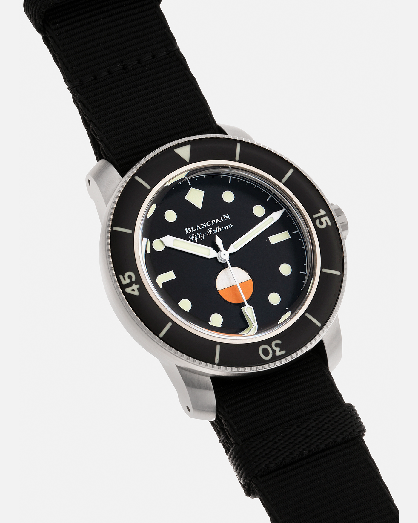 Brand: Blancpain Year: 2020 Model: Fifty Fathoms Mil Spec Hodinkee Edition Reference Number: 5008 11B30 NABA Material: Stainless Steel Movement: Automatic Blancpain 1154 Case Diameter: 40mm Bracelet/Strap: Blancpain Black NATO Strap