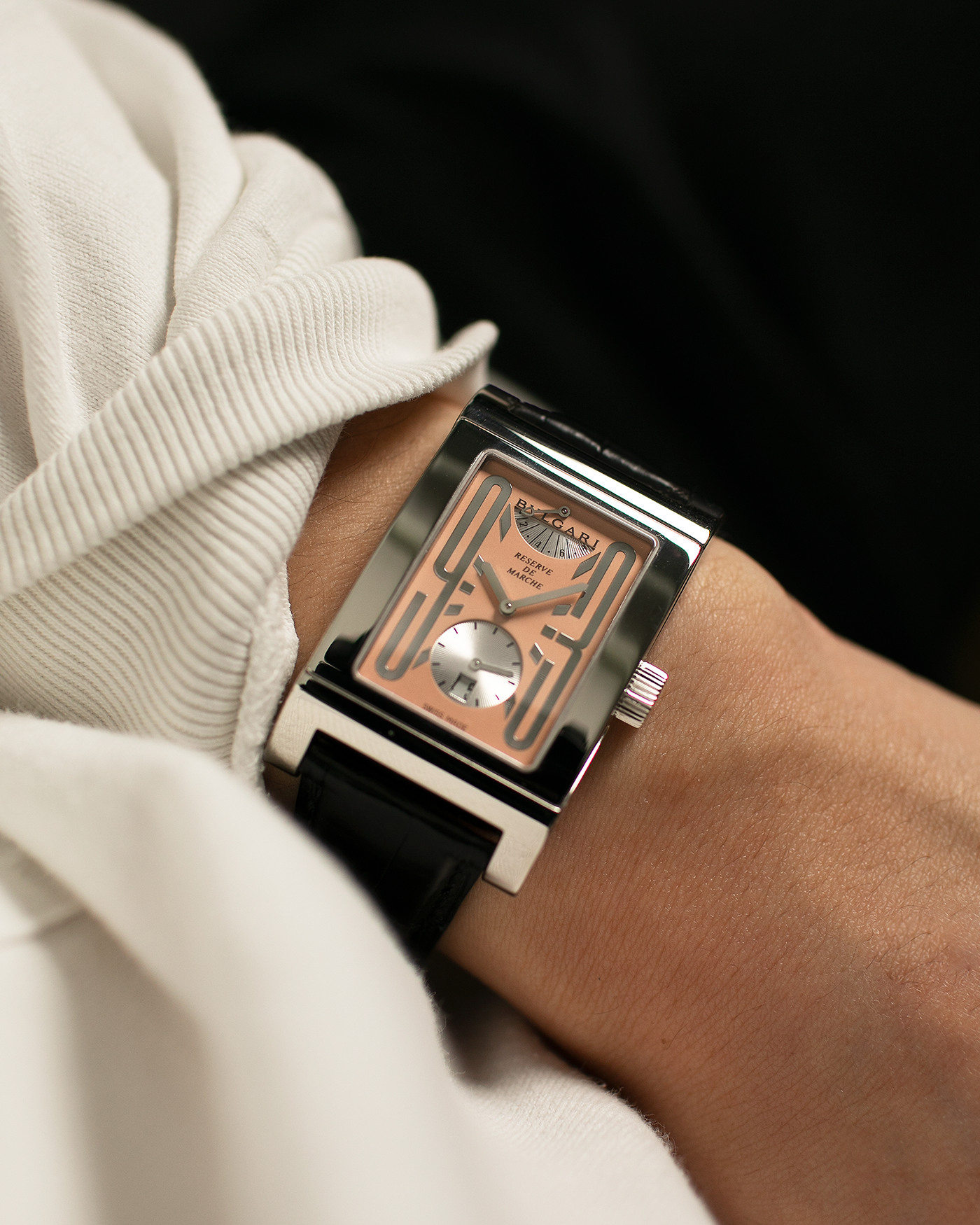 Brand: Bulgari Year: 2001 Model: Rettangolo Reserve de Marche, Limited Edition of 99 pieces Material: Platinum 950 Movement: Bulgari Cal. 115, Made by Parmigiani Case Diameter: 29mm x 48mm Bracelet/Strap: Bulgari Black Alligator Leather Strap with Signed Platinum Deployant Clasp