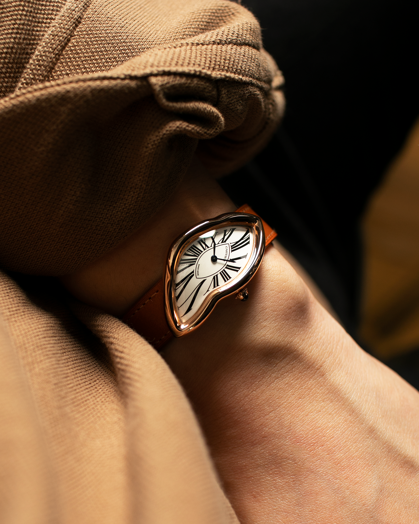 Brand: Cartier Year: 2022 Model: Crash Reference Number: WGCH0031, New Special Order Material: 18-carat Rose Gold Movement: Cartier Cal. 1917 MC, Manual-Winding Case Diameter: 42mm x 24mm (Asymmetrical Case) Strap: Cartier Tanned Brown Leather with Signed 18-carat Rose Gold ‘Crash’ Deployant Clasp