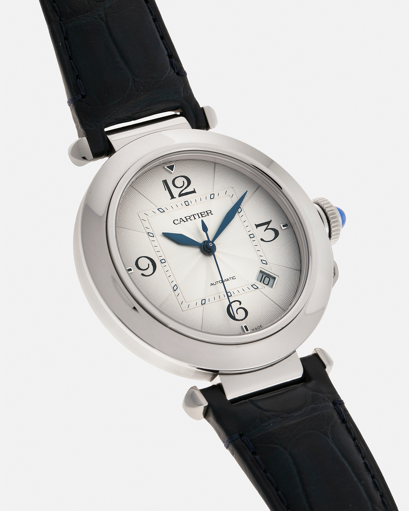 Brand: Cartier
Year: 2021
Model: Pasha 41
Reference Number: 4266, WSPA0010
Material: Stainless Steel
Movement: Cartier Cal. 1847, Self-Winding
Case Dimensions: 41mm x 9.55mm (Lug-to-Lug 47.5mm)
Lug Width: 20mm
Straps: Cartier Dark Blue Alligator Leather Strap with Signed Stainless Steel Deployant Clasp, extra Cartier Dark Grey Alligator Leather Strap