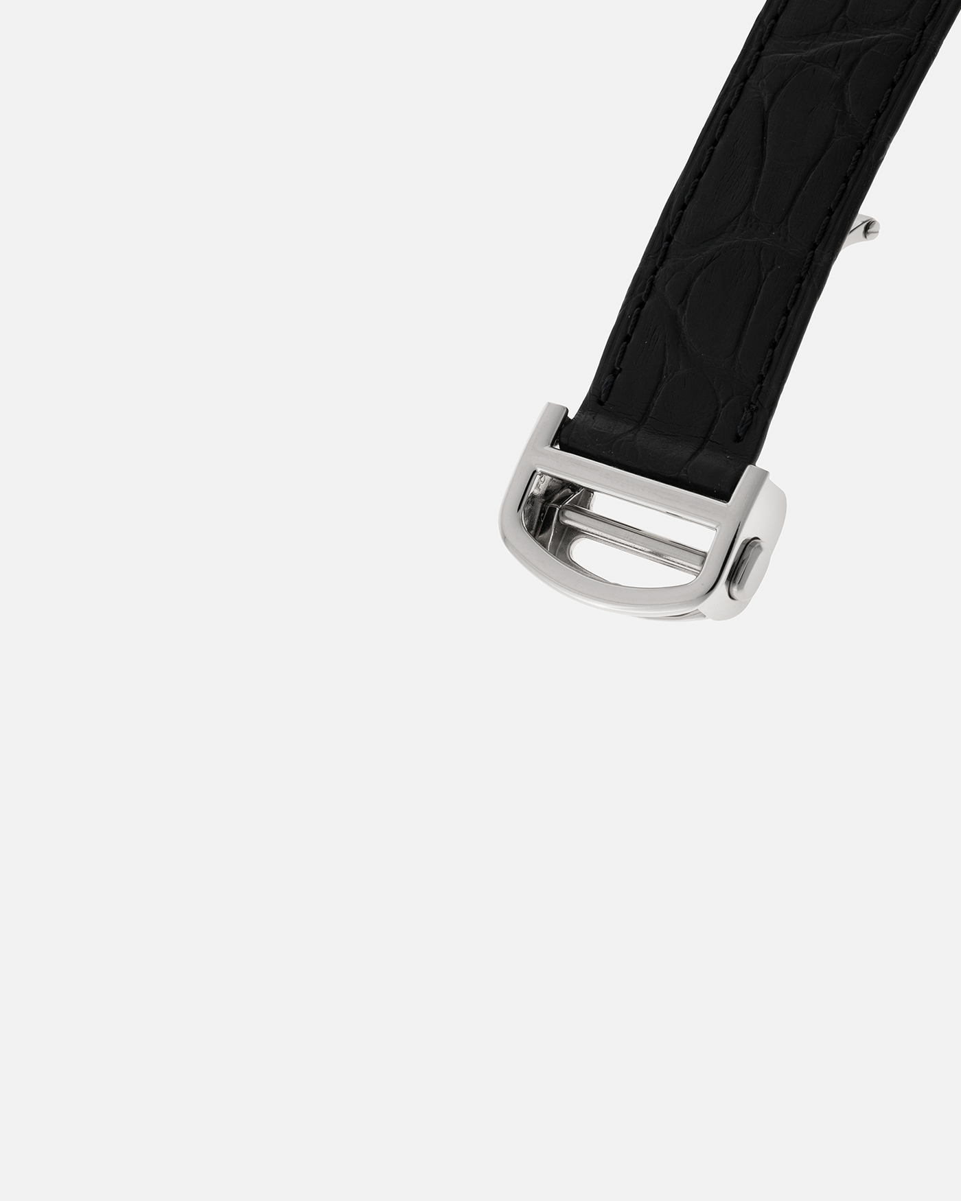 Brand: Cartier
Year: 2021
Model: Pasha 41
Reference Number: 4266, WSPA0010
Material: Stainless Steel
Movement: Cartier Cal. 1847, Self-Winding
Case Dimensions: 41mm x 9.55mm (Lug-to-Lug 47.5mm)
Lug Width: 20mm
Straps: Cartier Dark Blue Alligator Leather Strap with Signed Stainless Steel Deployant Clasp, extra Cartier Dark Grey Alligator Leather Strap