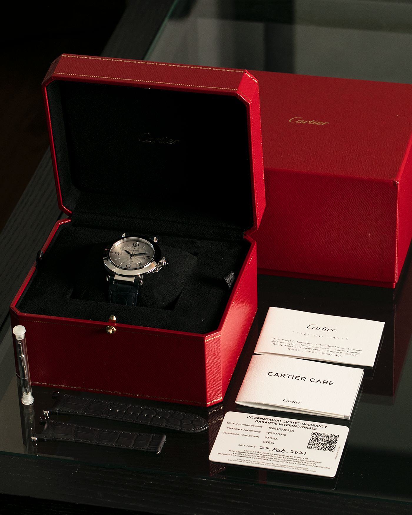 Brand: Cartier
Year: 2021
Model: Pasha 41
Reference Number: 4266, WSPA0010
Material: Stainless Steel
Movement: Cartier Cal. 1847, Self-Winding
Case Dimensions: 41mm x 9.55mm (Lug-to-Lug 47.5mm)
Lug Width: 20mm
Straps: Cartier Dark Blue Alligator Leather Strap with Signed Stainless Steel Deployant Clasp, extra Cartier Dark Grey Alligator Leather Strap
