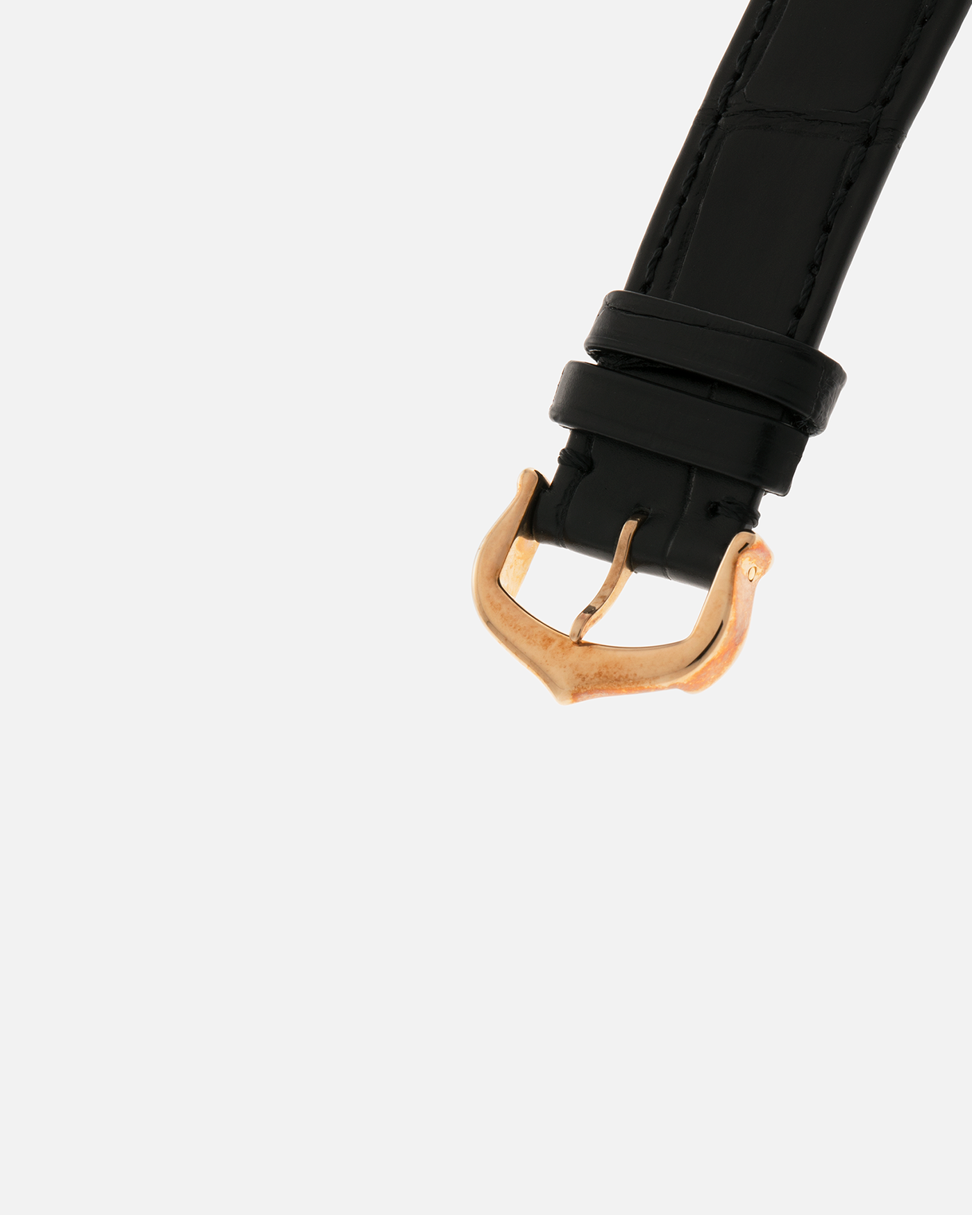 Brand: Cartier
Year: 2021
Model: Privé Collection Cloche De Cartier, Limited to 100 Pieces
Reference: WGCC0002
Material: 18-carat Yellow Gold
Movement: Cartier Cal. 1917MC, Manual-Winding
Case Dimensions: 37.15mm (Including Lugs) x 28.75mm and 6.7mm
Lug Width: 16mm
Strap: Cartier Black Alligator Leather Strap with Signed 18-carat Yellow Gold Tang Buckle