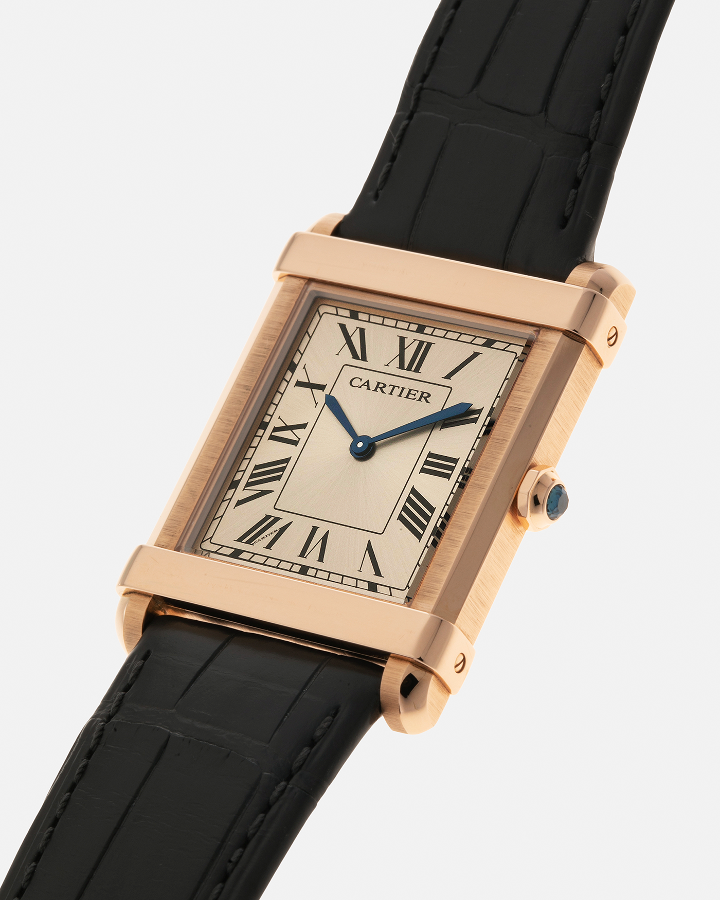 Brand: Cartier
Year: 2022
Model: Privé Tank Chinoise, Limited Edition of 150 Pieces in this Configuration
Reference Number: WGTA0075
Material: 18-carat Rose Gold
Movement: Cartier Cal. 437 MC (Based ocn Piaget Cal. 430P), Manual-Winding
Case Dimensions: 39.5mm x 29mm x 8mm (40mm Lug-to-Lug)
Lug Width: 21mm
Strap: Cartier Anthracite Grey Alligator Leather Strap with Signed 18-carat Rose Gold Tang Buckle