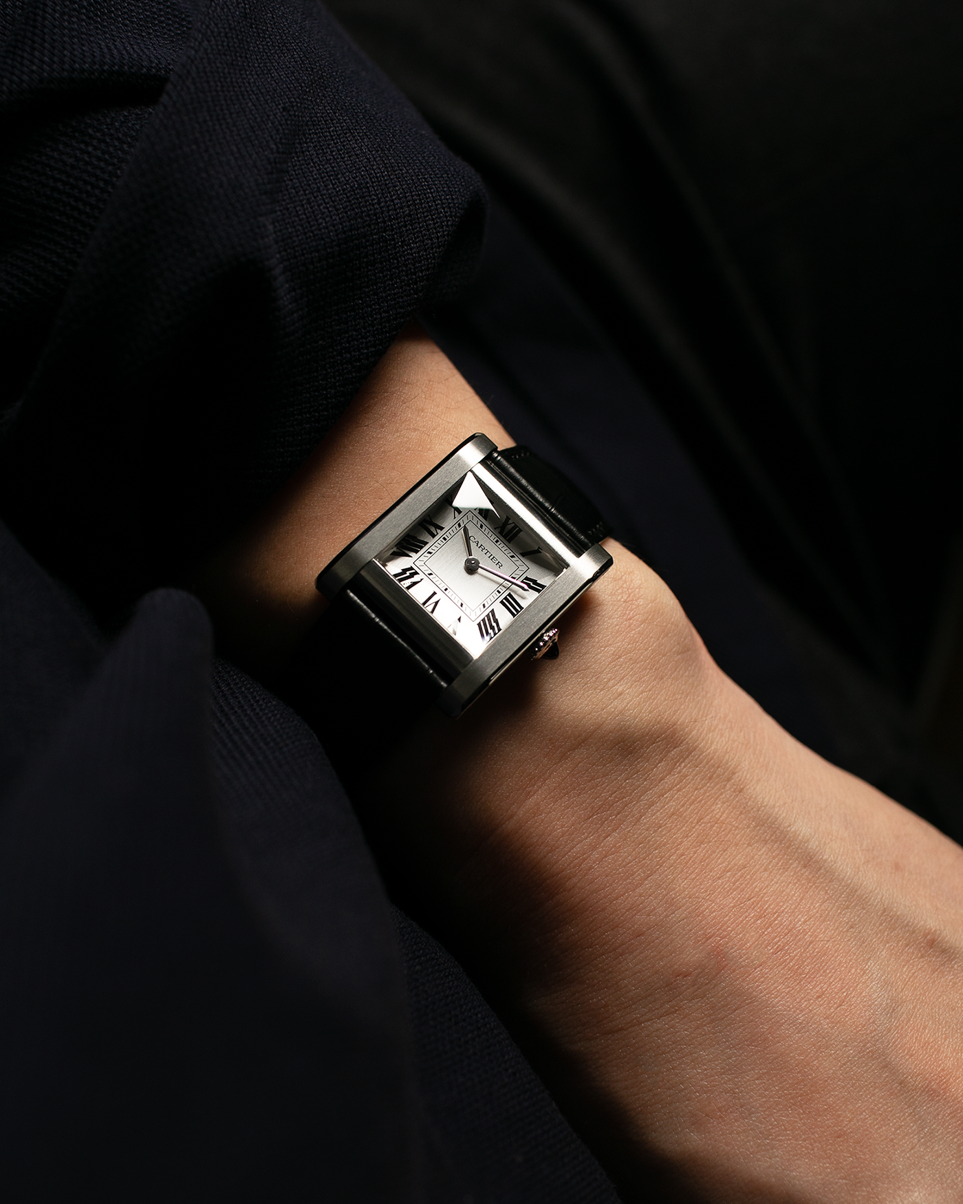 Brand: Cartier Year: 2023 Model: Privé Tank Normale, Limited to 200 Pieces in this Combination Reference Number: CRWGTA0109 Material: Platinum 950 Movement: Cartier Cal. 070 MC, Manual-Winding Case Dimensions: 32.6mm x 25.7mm Lug Width: 19mm Strap: Cartier Black Alligator Leather Strap with Signed Platinum 950 Tang Buckle