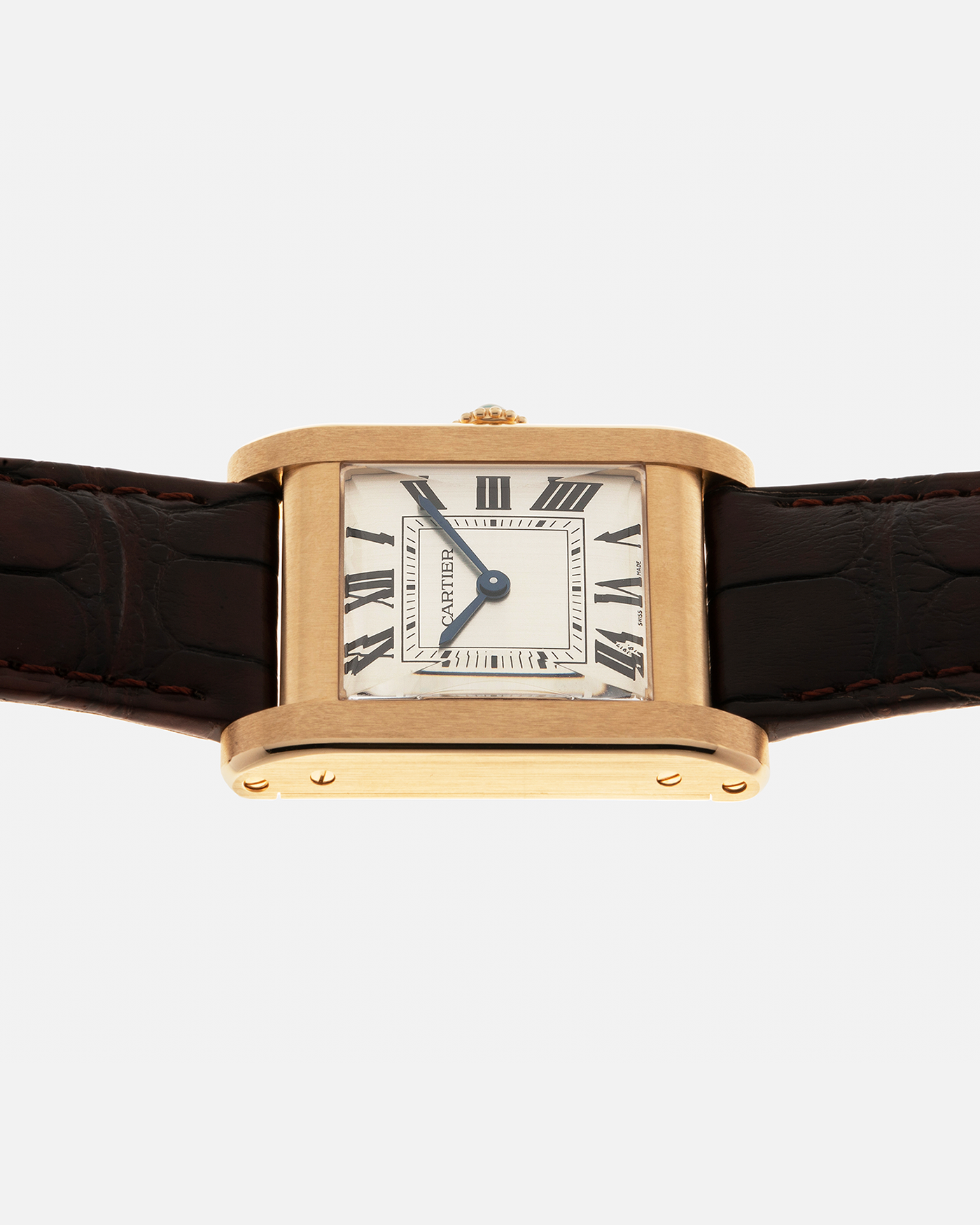 Brand: Cartier
Year: 2024
Model: Privé Tank Normale, Limited to 200 Pieces in this Combination
Reference Number: CRWGTA0108
Material: 18-carat Yellow Gold
Movement: Cartier Cal. 070 MC, Manual-Winding
Case Dimensions: 32.6mm (Lug-to-Lug) x 25.7mm
Lug Width: 19mm
Strap: Cartier Brown Alligator Leather Strap with Signed 18-carat Yellow Gold Tang Buckle