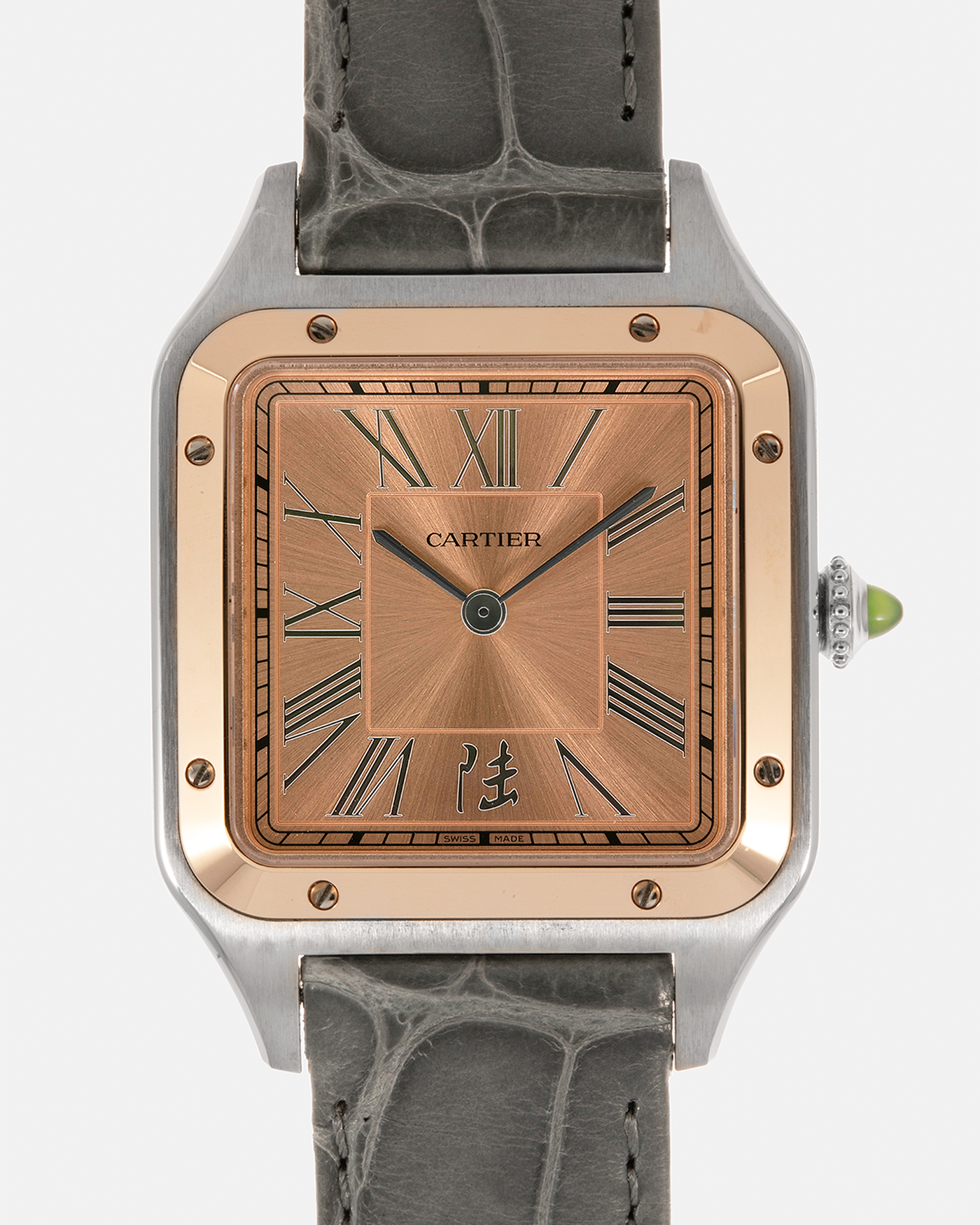 Brand: Cartier Year: 2022 Model: Santos-Dumont ‘China’, Limited Edition of 300 pieces Reference Number: W2SA0027 Material: Stainless Steel Case and 18-carat Rose Gold Bezel Movement: Cartier Cal. 430 MC, Manual-Winding Case Dimensions: 43.5mm x 31.4mm Lud Width: 18mm Strap: Cartier Anthracite Grey Alligator Leather Strap with Signed Stainless Steel Tang Buckle