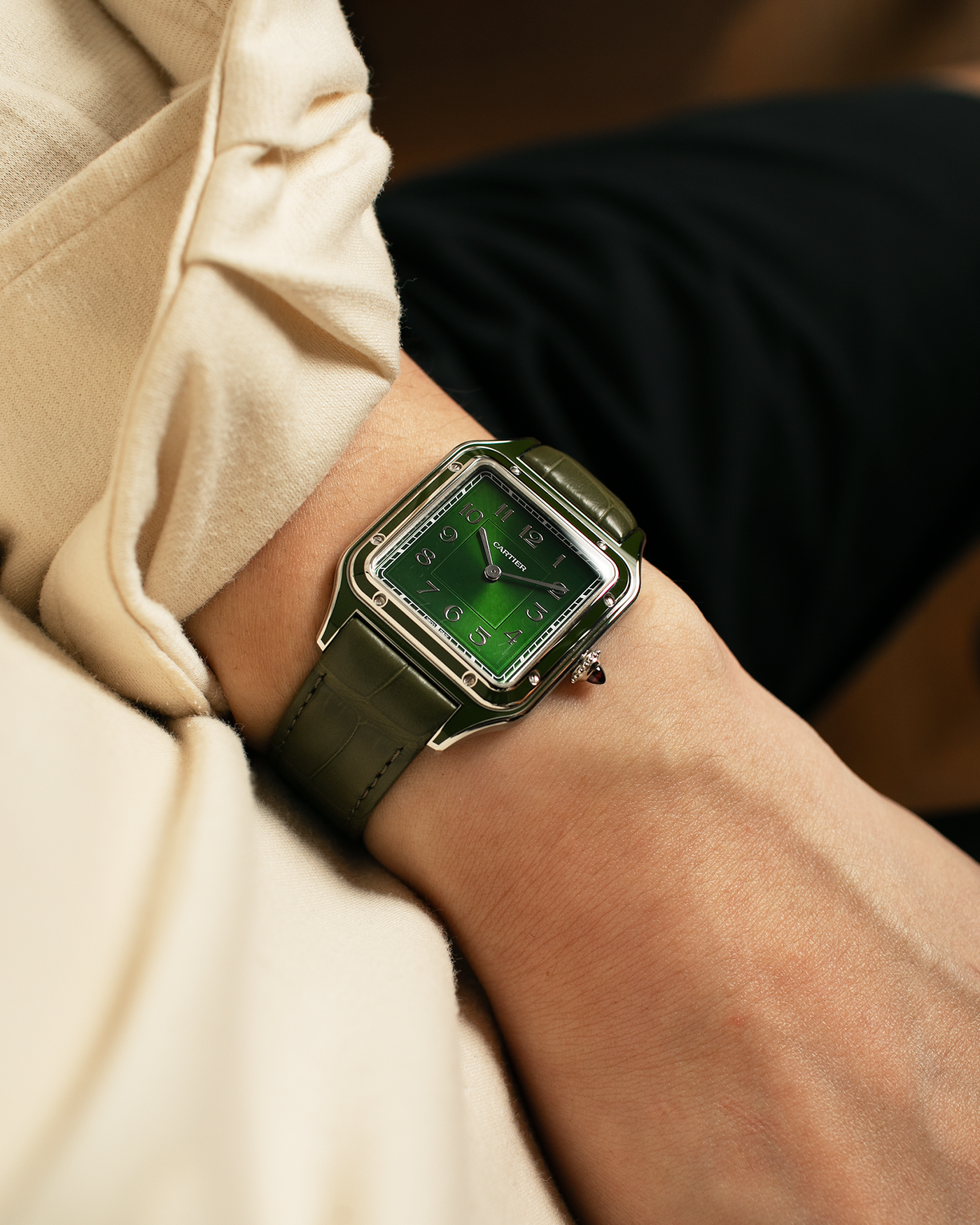 Brand: Cartier
Year: 2025
Model: Santos-Dumont Large, Limited Edition of 200 Pieces
Reference: WGSA0096
Material: Platinum 950, Green Lacquer
Movement: Cartier Cal. 430 MC, Manual-Winding
Case Dimensions: 43.5mm (Including Lugs) x 31.4mm
Strap: Cartier Olive Green  Alligator Leather Strap with Platinum Cartier Tang Buckle