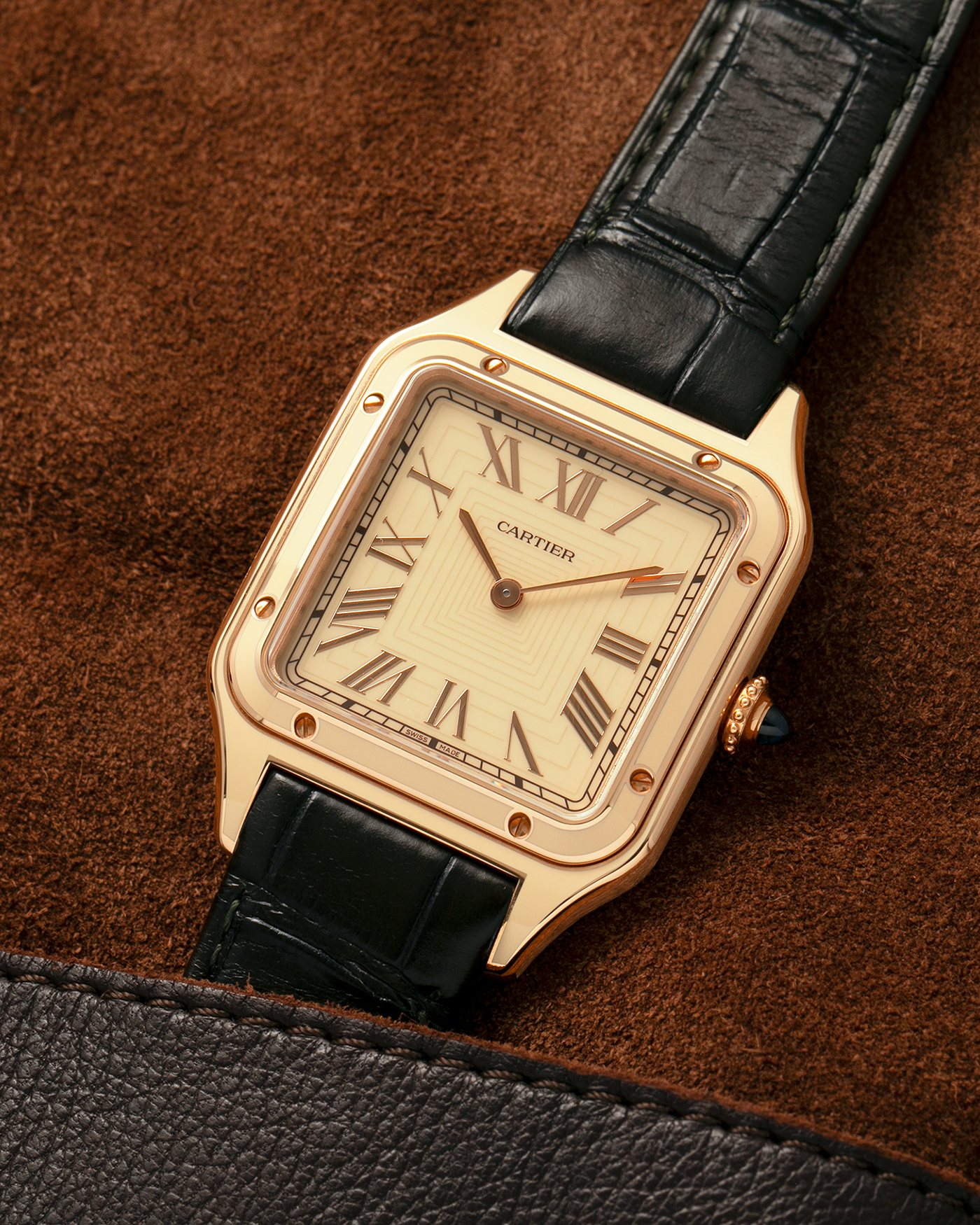 Brand: Cartier Year: 2023 Model: Santos-Dumont Lacquered “Large” Reference: WGSA0054 Material: 18-carat Rose Gold, Beige Lacquer Movement: Cartier Cal. 430 MC, Manual-Winding Case Dimensions: 43.5mm (Including Lugs) x 31.4mm x 7.3mm Strap: Cartier Olive Green Alligator Leather Strap with Signed 18-carat Rose Gold Tang Buckle