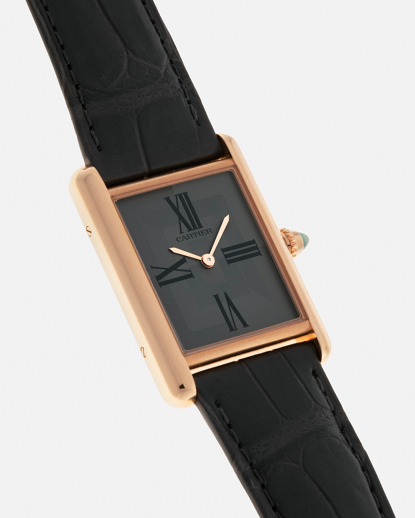 Brand: Cartier
Year: 2022
Model: Tank Louis Cartier Large ‘3816’
Reference: CRWGTA0092
Material: 18-carat Rose Gold
Movement: Cartier Cal. 1917 MC, Manual-Winding
Case Dimensions: 33.7mm (Including Lugs) x 25.5mm x 6.6mm
Lug Width: 19mm
Strap: Cartier Anthracite Grey Alligator Leather Strap with Signed 18-carat Rose Gold Tang Buckle