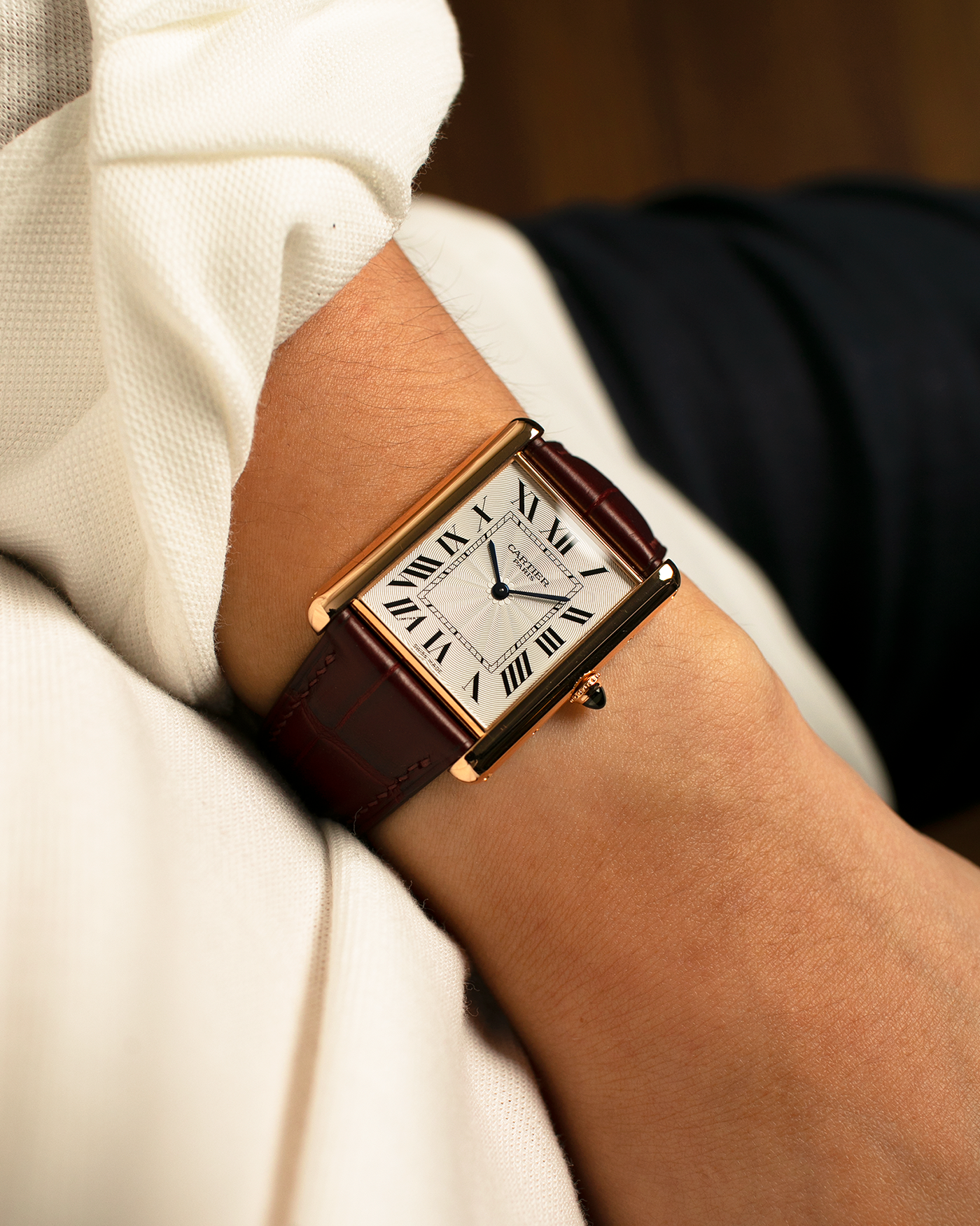 Brand: Cartier
Year: 2009
Model: Collection Privée Cartier Paris Tank Louis XL, Limited to approximately 250 pieces in Rose Gold
Reference: 2714
Material: 18-carat Rose Gold
Movement: Cartier Cal. 9701 MC (Piaget-Based), Manual-Winding
Case Dimensions: 40mm (Including Lugs) x 30mm x 6.2mm
Lug Width: 21mm
Strap: Custom Burgundy-Brown Alligator Leather Strap with Signed 18-carat Rose Gold Deployant Clasp