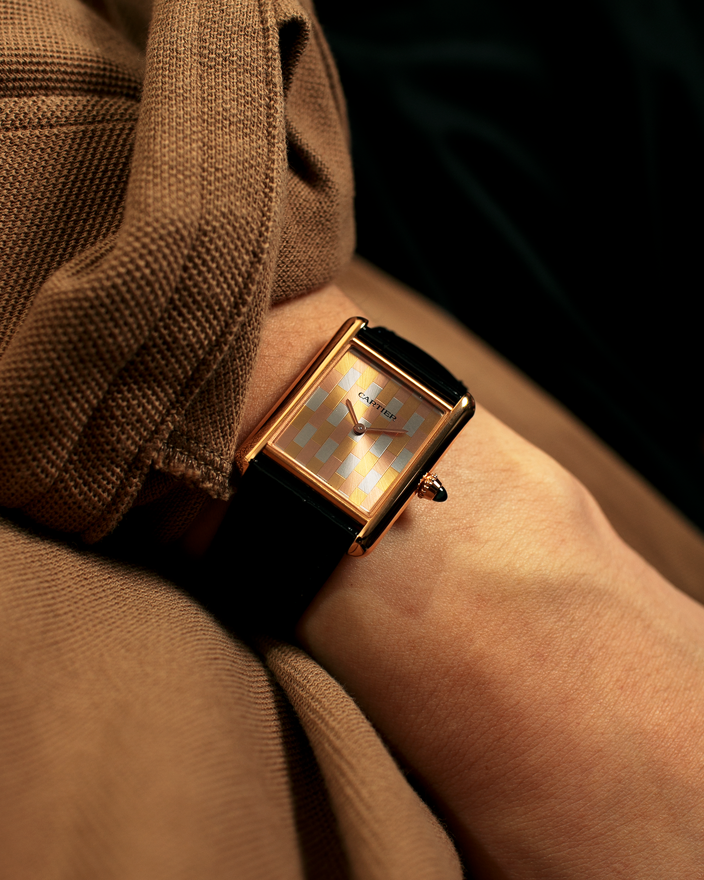 Brand: Cartier
Year: 2024
Model: Tank Louis Cartier
Reference: WGTA0176
Material: 18k Rose Gold
Movement: Cartier Cal. 1917 MC, Manual-Winding
Case Dimensions: 33.7mm X 25.5mm, 6.6mm Thick
Lug Width: 19mm
Strap: Cartier Dark Blue Alligator Strap with Signed 18k Rose Gold Tang Buckle