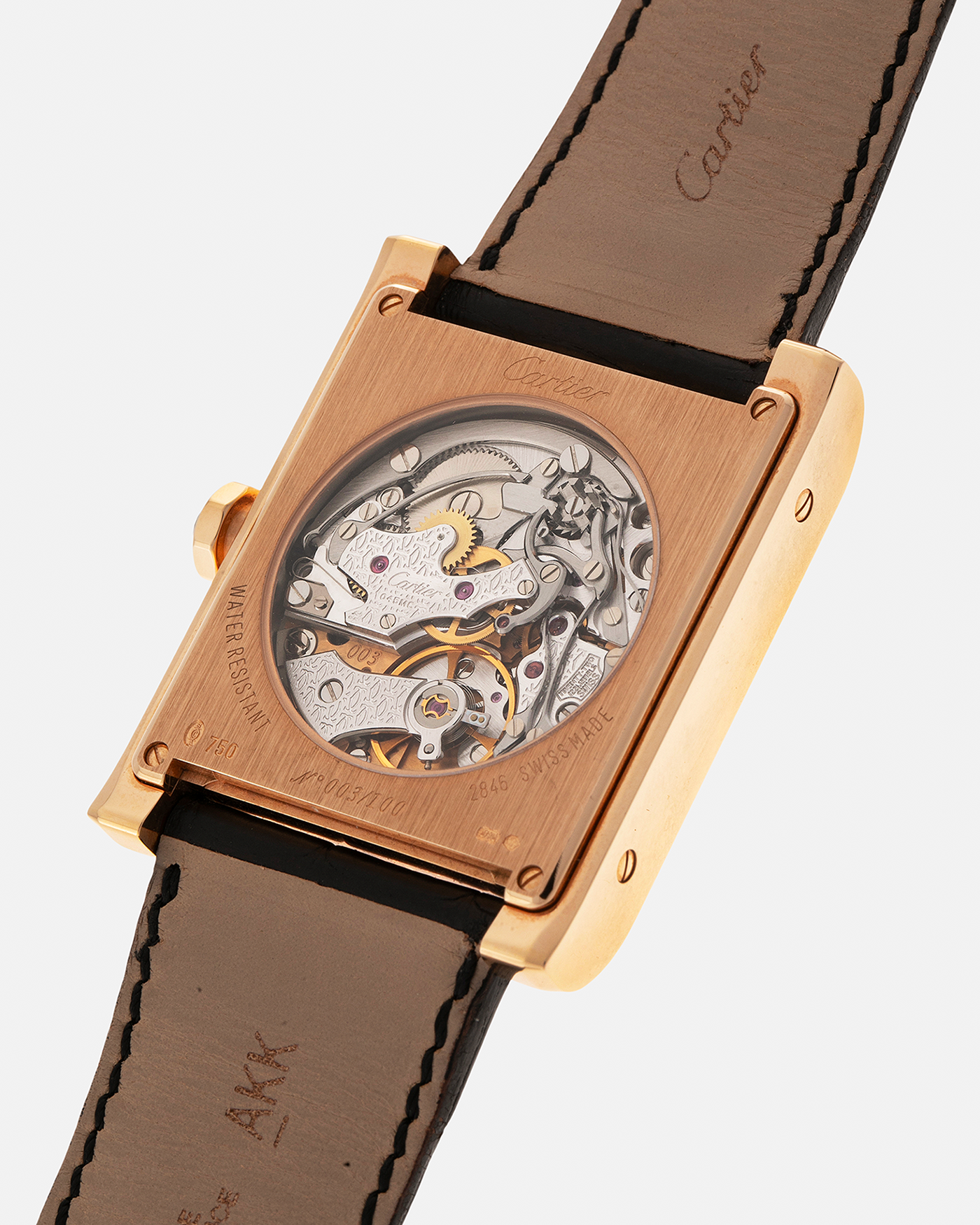 Brand: Cartier
Year: 2000’s
Model: Collection Privée Cartier Paris Tank Monopoussoir
Reference: 2846
Material: 18-carat Rose Gold
Movement: Cartier-THA Cal. 045MC, Manual-Winding
Case Dimensions: 43mm (Including Lugs) x 32 mm
Lug Width: 25mm
Strap: Cartier Black Alligator Leather Strap with Signed 18-carat Rose Gold Deployant Clasp