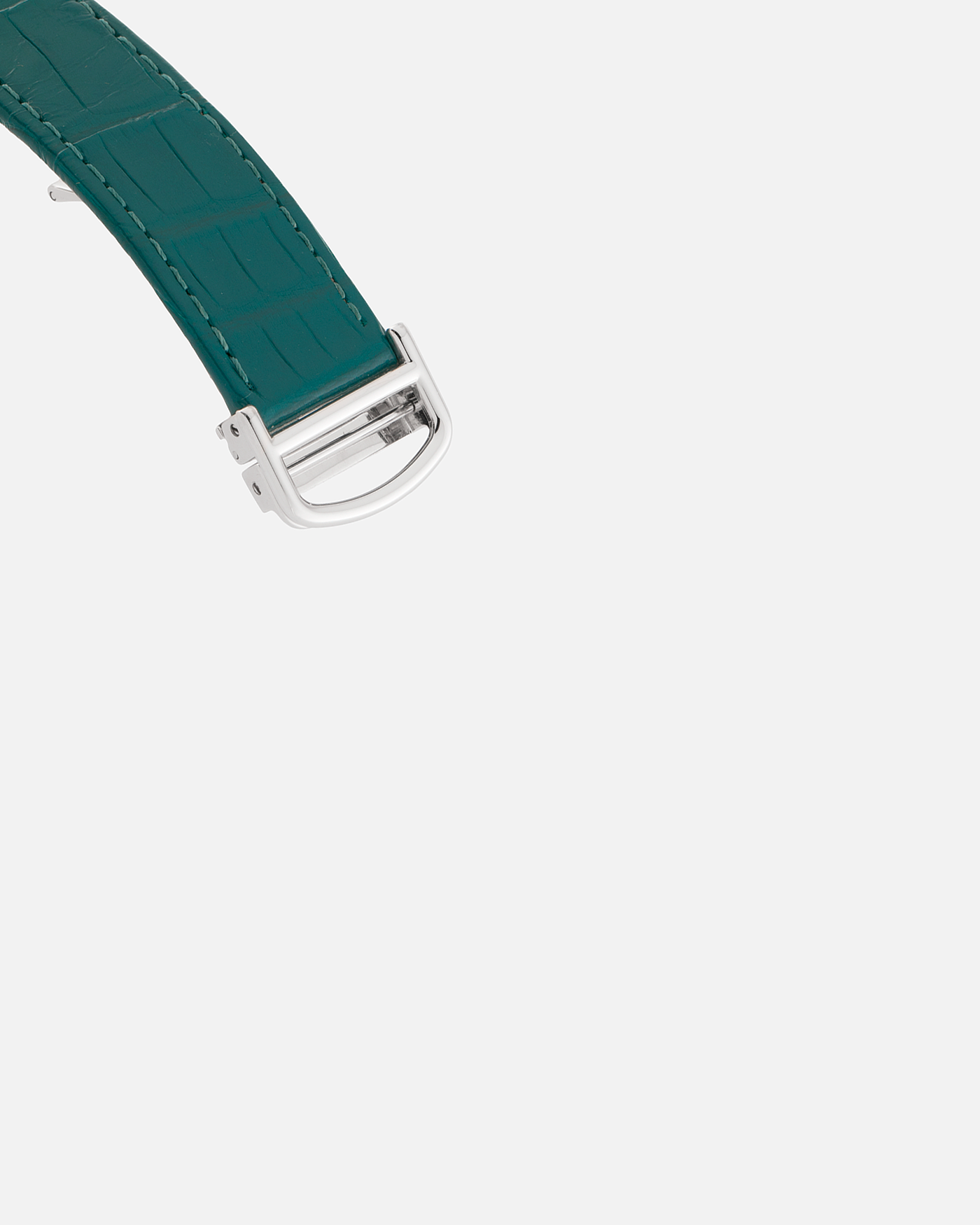 Brand: Cartier
Year: 2000’s
Model: Collection Privée Cartier Paris Tortue Monopoussoir
Reference: 2396
Material: 18k White Gold
Movement: Cartier THA Cal. 045MC, Manual-Winding
Case Diameter: 43mm X 34mm
Lug Width: 18mm
Strap: Cartier Teal Alligator Leather Strap with Cartier 18-carat White Gold Deployant Clasp
