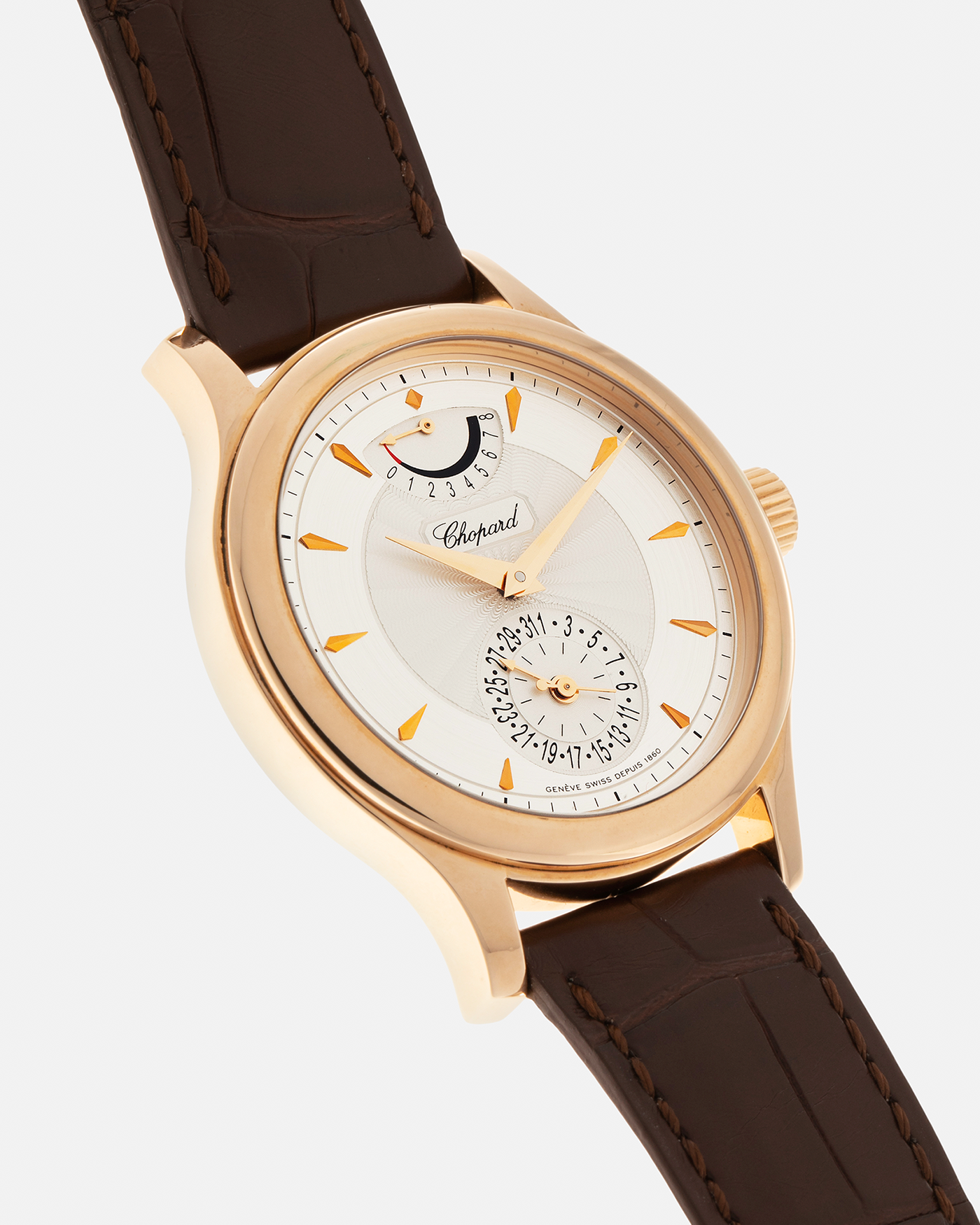 Brand: Chopard L.U.C. Year: 1990’s Model / Reference: 16/1863 ‘Quattro’ Material: 18-carat Yellow Gold Movement: Chopard Cal. 1.98, Manual-Winding Case Diameter: 38mm Lug Width: 19mm Strap: Chopard Brown Alligator Leather Strap with Signed 18-carat Yellow Gold Tang Buckle