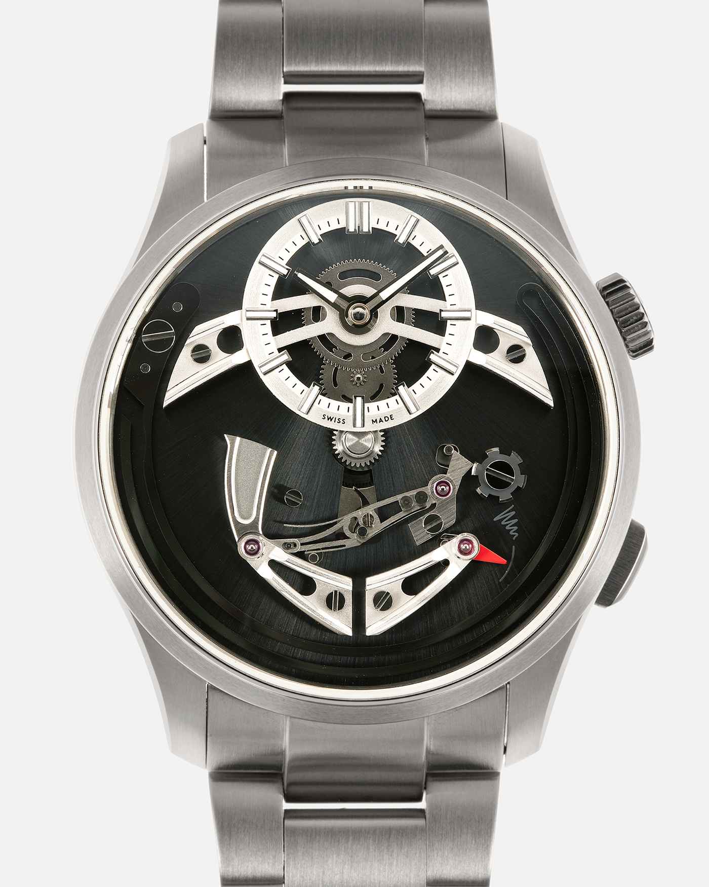 Brand: Christopher Ward
Year: 2024
Model: Bel Canto C1 ‘Nero’
Material: Grade 5 Titanium
Movement: Christopher Ward Cal. FS01 (Sellita Cal. SW-200 Based) with Passing Chime Module, Self-Winding
Case Dimensions: 41mm x 13mm (48mm Lug-to-Lug)
Lug Width: 22mm
Bracelet: Christopher Ward Brushed Grade 2 Titanium Bader Bracelet with Signed Deployant Clasp