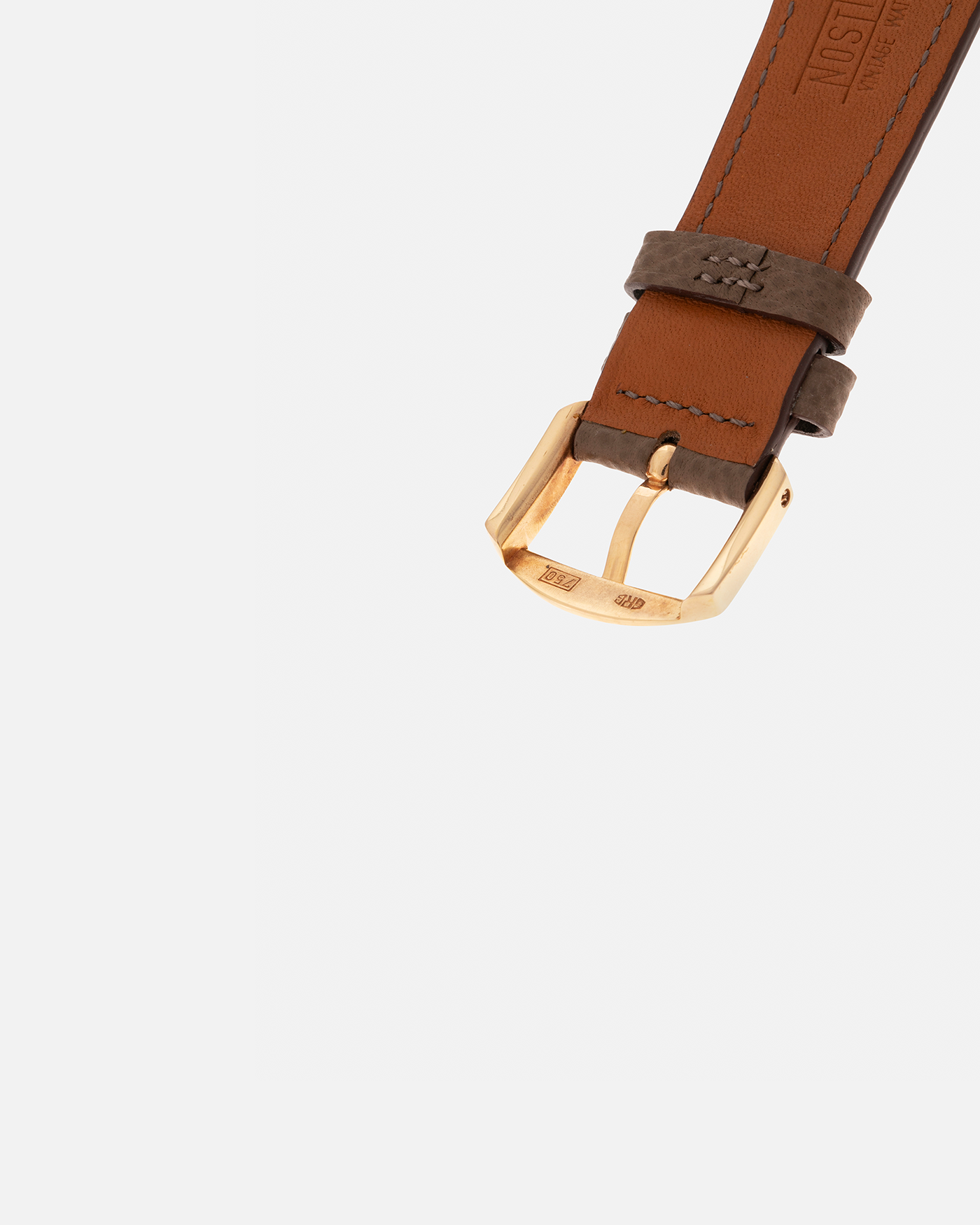 Brand: Daniel Roth
Year: 1990’s
Model: 2147 Chronograph (First Generation)
Material: 18-carat Yellow Gold
Movement: Lemania Cal. 2320, Manual-Winding
Case Dimensions: 35mm x 38mm (Lug-to-Lug 41.5mm)
Lug Width: 20mm
Strap: Nostime Taupe Brown Textured Calf Leather with Signed 18-carat Yellow Gold Tang Buckle