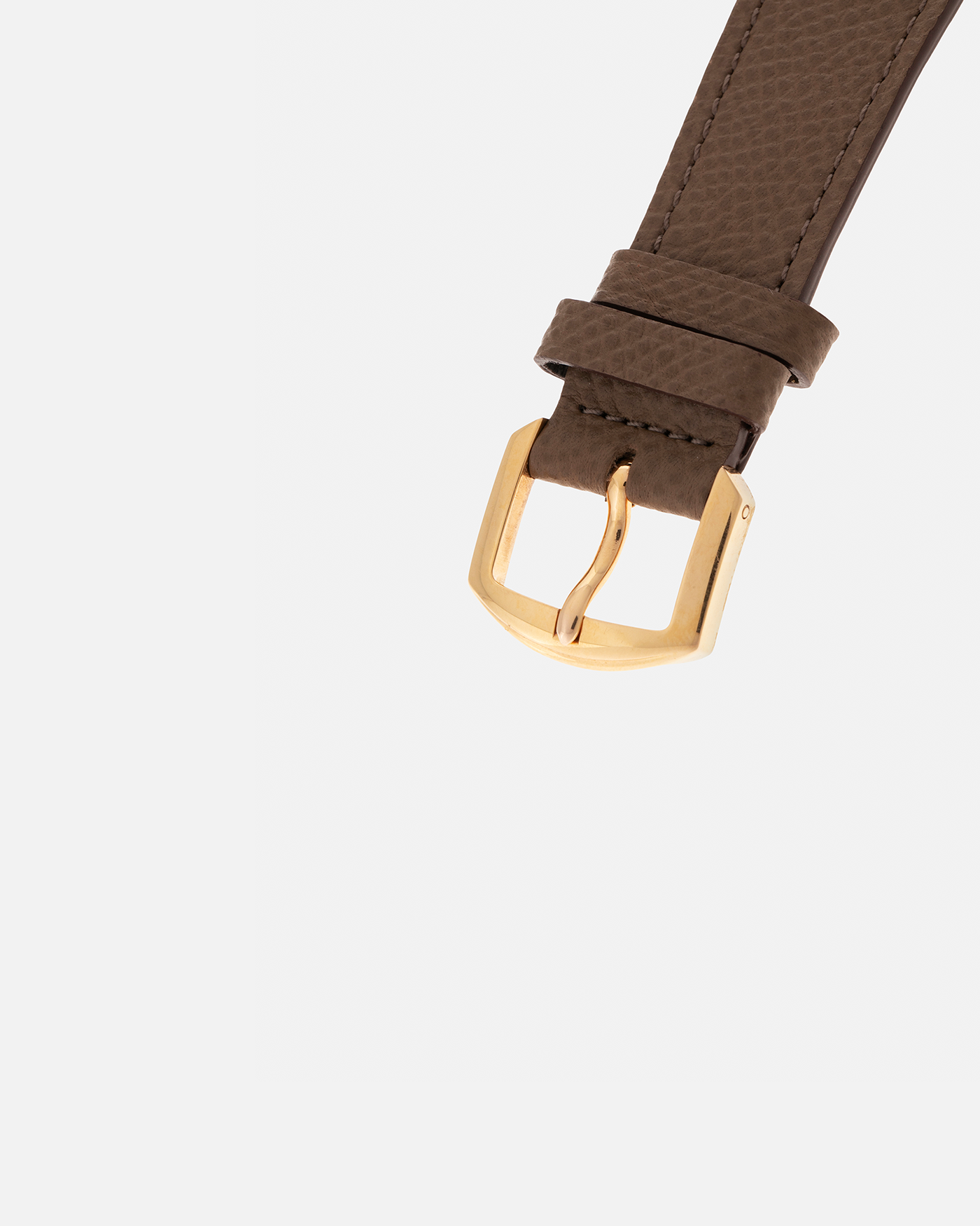 Brand: Daniel Roth
Year: 1990’s
Model: 2147 Chronograph (First Generation)
Material: 18-carat Yellow Gold
Movement: Lemania Cal. 2320, Manual-Winding
Case Dimensions: 35mm x 38mm (Lug-to-Lug 41.5mm)
Lug Width: 20mm
Strap: Nostime Taupe Brown Textured Calf Leather with Signed 18-carat Yellow Gold Tang Buckle