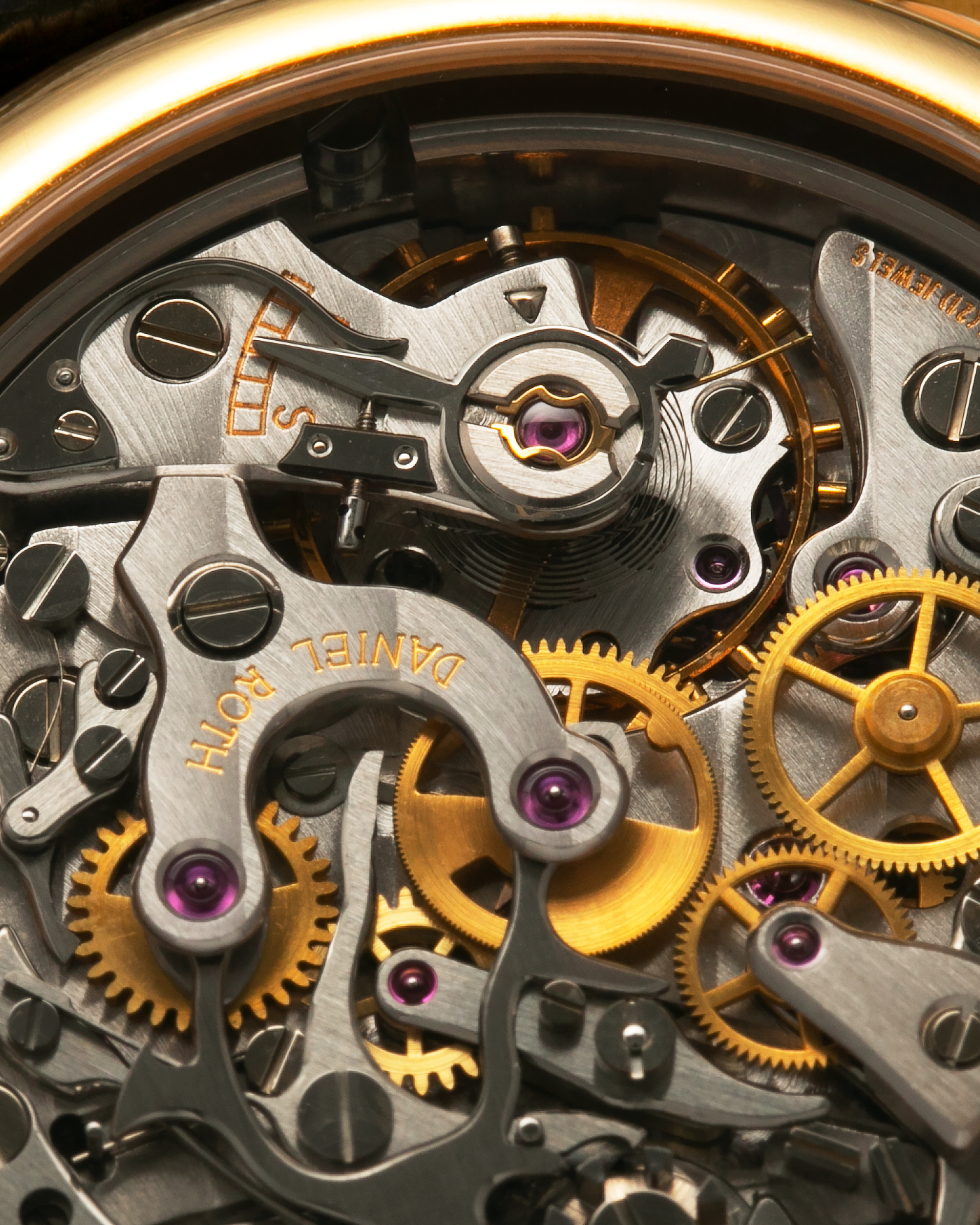 Brand: Daniel Roth
Year: 1990’s
Model: 2147 Chronograph (First Generation)
Material: 18-carat Yellow Gold
Movement: Lemania Cal. 2320, Manual-Winding
Case Dimensions: 35mm x 38mm (Lug-to-Lug 41.5mm)
Lug Width: 20mm
Strap: Daniel Roth Black Alligator Leather Strap with Signed 18-carat Yellow Gold Tang Buckle