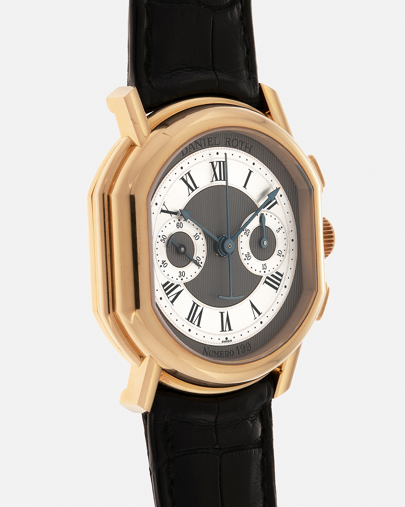 Brand: Daniel Roth
Year: 1990’s
Model: 2147 Chronograph (First Generation)
Material: 18-carat Yellow Gold
Movement: Lemania Cal. 2320, Manual-Winding
Case Dimensions: 35mm x 38mm (Lug-to-Lug 41.5mm)
Lug Width: 20mm
Strap: Daniel Roth Black Alligator Leather Strap with Signed 18-carat Yellow Gold Tang Buckle