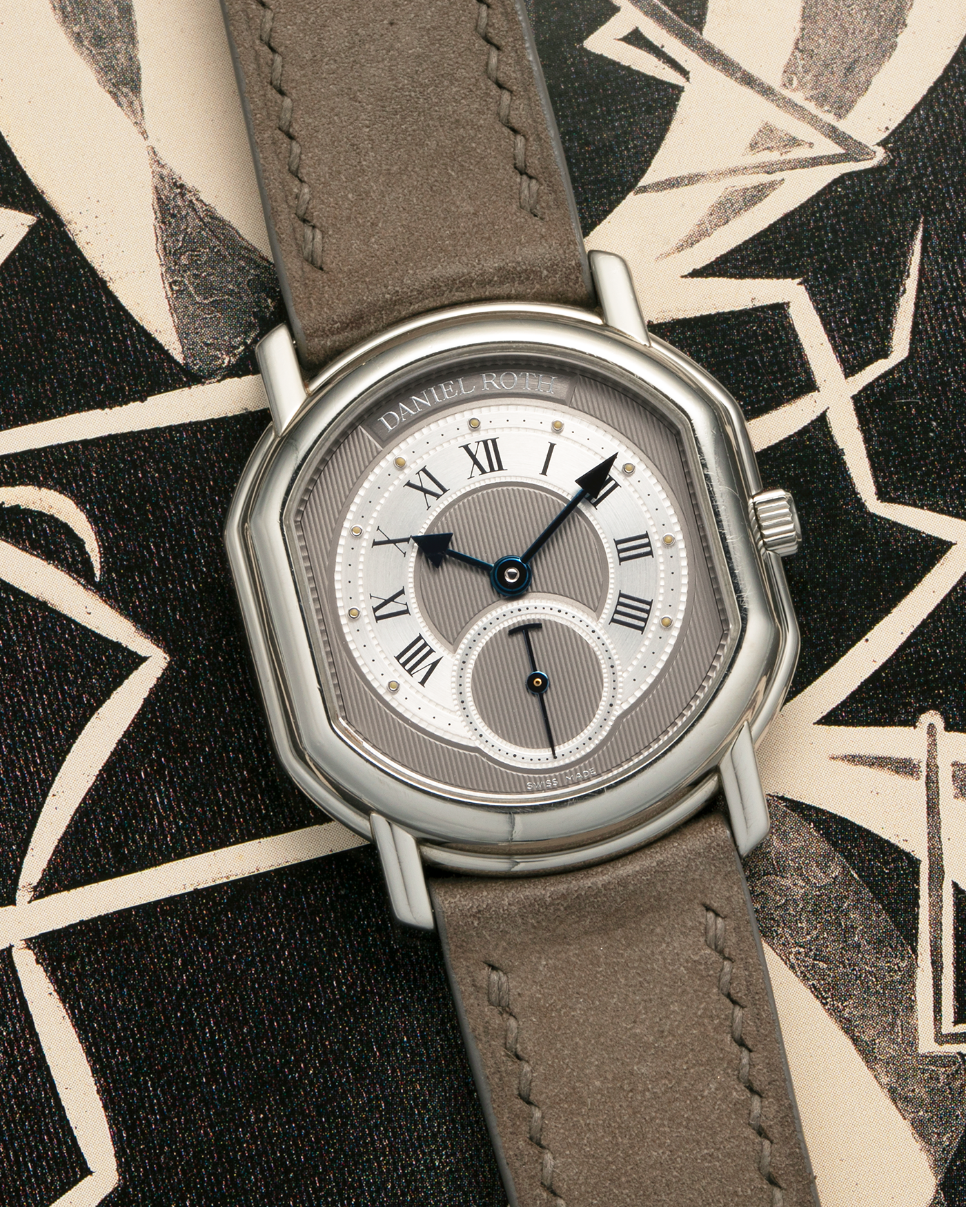 Brand: Daniel Roth
Year: 1990’s
Model: Seconds at Six
Material: Stainless Steel
Movement: Daniel Roth Cal. DR111 (Girard Perregaux-based), Self-Winding
Case Dimensions: 35mm x 32mm (Lug-to-Lug 41mm)
Lug Width: 20mm
Strap: Strapology Taupe Calf Leather Strap with Signed Stainless Steel Tang Buckle