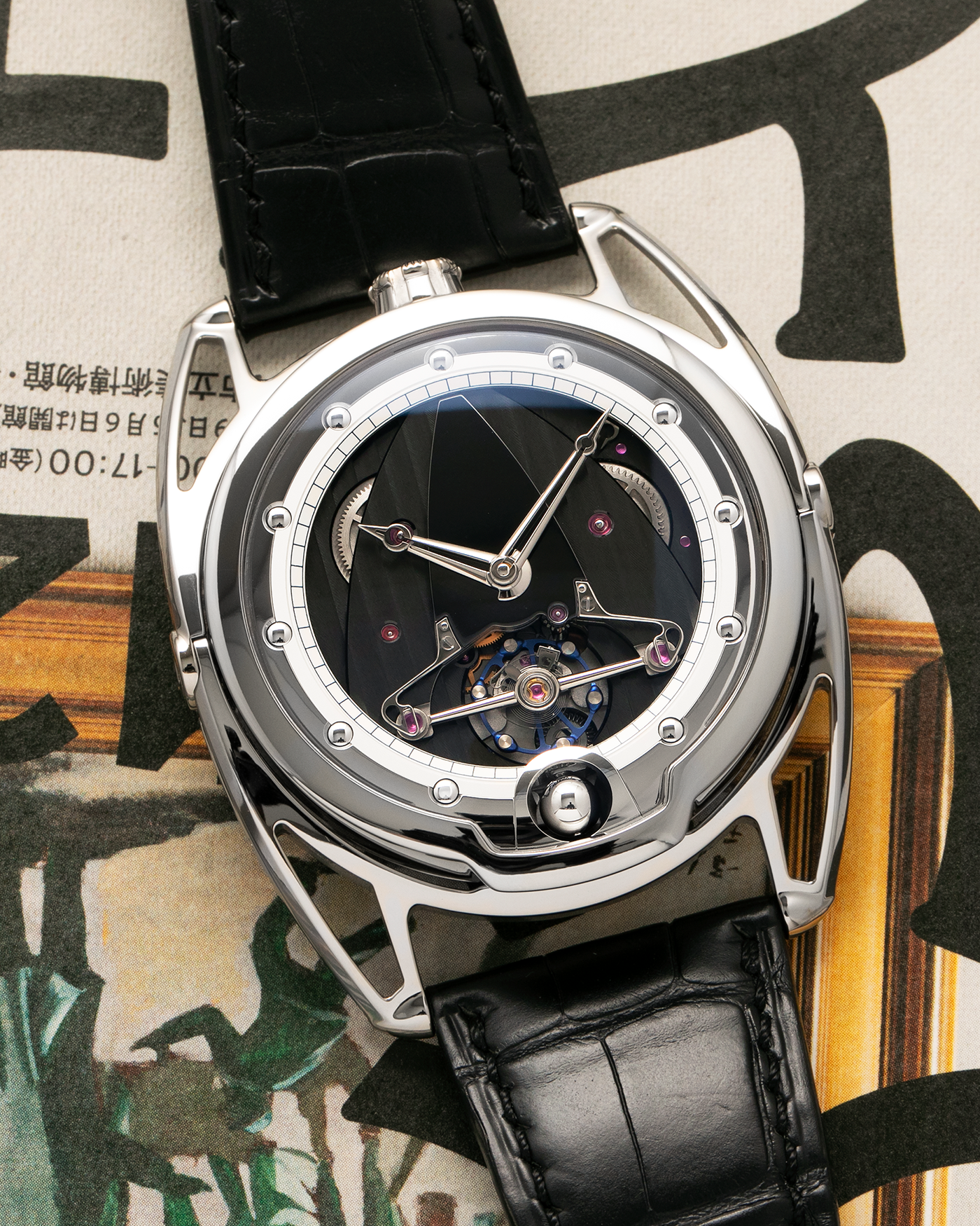 Brand: De Bethune
Year: 2021
Model: DB28TIS8C6PN
Reference: DB28 Titanium
Material: Grade 5 Titanium
Movement: De Bethune Cal. DB2115, Manual-Winding
Case Dimensions: 42.6mm x 9.3mm (Lug-to-Lug 58.3mm)
Lug Width: 26mm
Strap: De Bethune Black Alligator Leather Strap with Signed Titanium Tang Buckle 