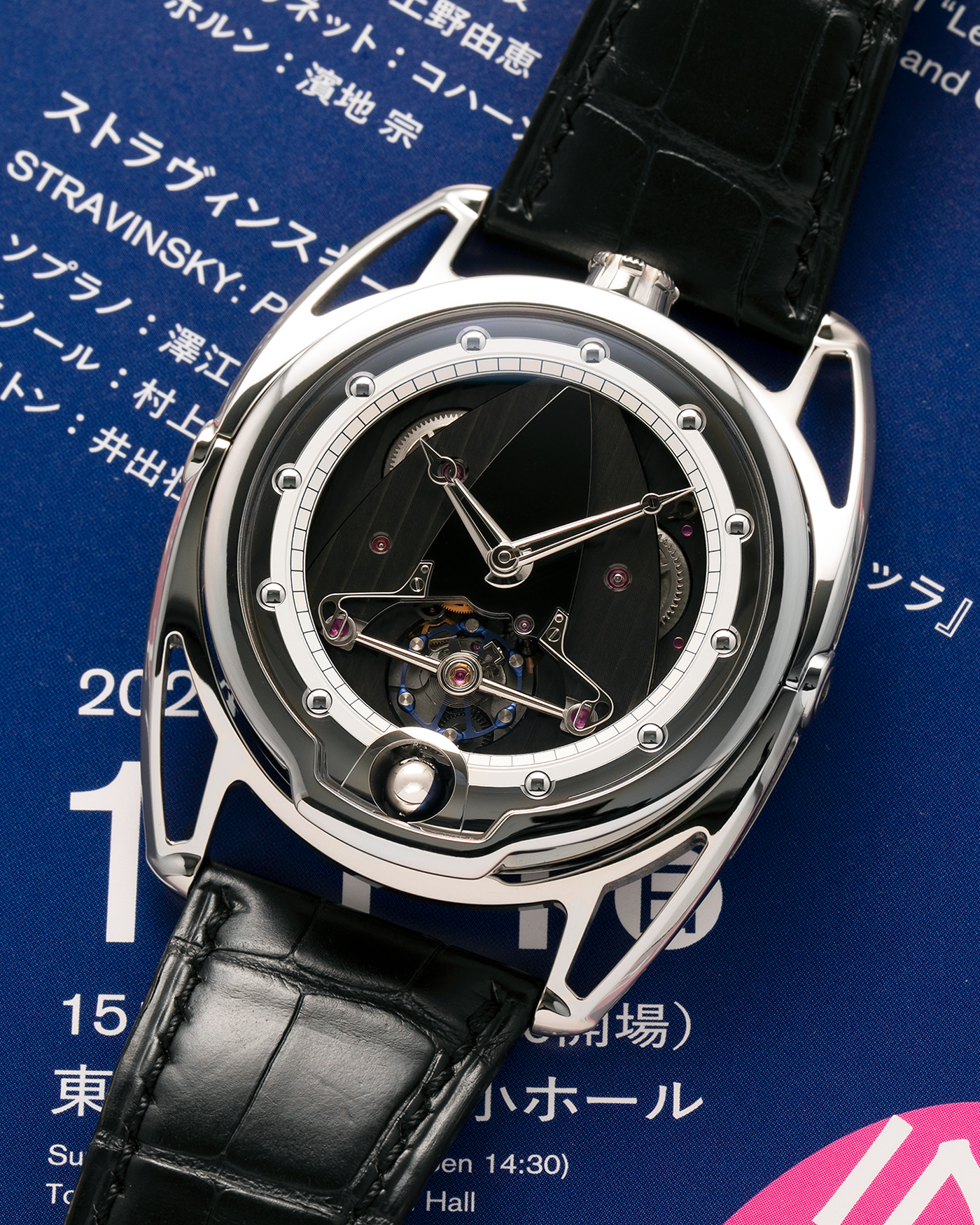 Brand: De Bethune
Year: 2021
Model: DB28TIS8C6PN
Reference: DB28 Titanium
Material: Grade 5 Titanium
Movement: De Bethune Cal. DB2115, Manual-Winding
Case Dimensions: 42.6mm x 9.3mm (Lug-to-Lug 58.3mm)
Lug Width: 26mm
Strap: De Bethune Black Alligator Leather Strap with Signed Titanium Tang Buckle 