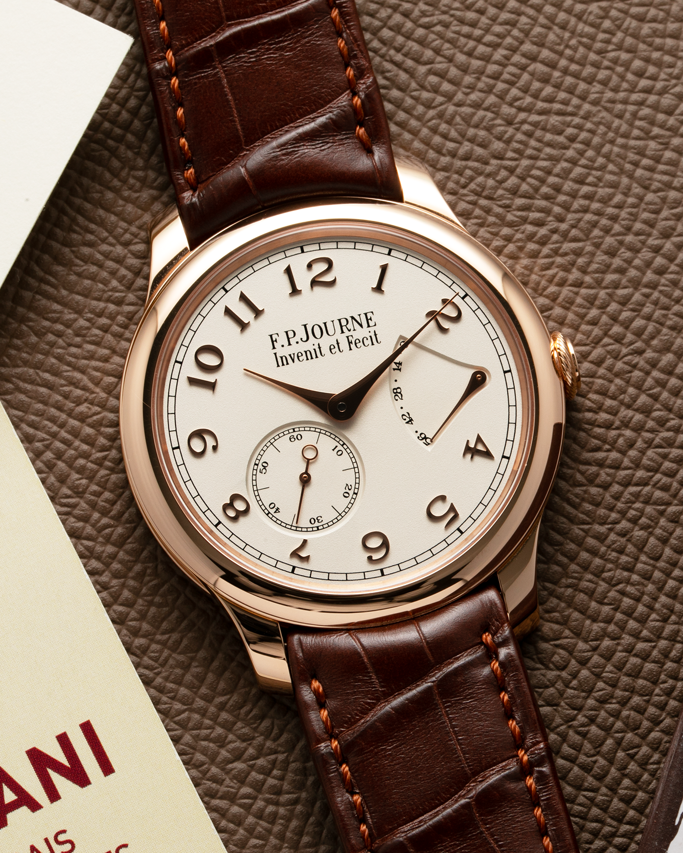 Brand: F.P. Journe Year: 2021 Model: Chronomètre Souverain Material: 18-carat Rose Gold Movement: F.P Journe Cal. 1304, Manual-Winding Case Diameter: 40mm Lug Width: 20mm Strap: F.P. Journe Brown Alligator Leather Strap and Signed 18-carat Rose Gold Tang Buckle