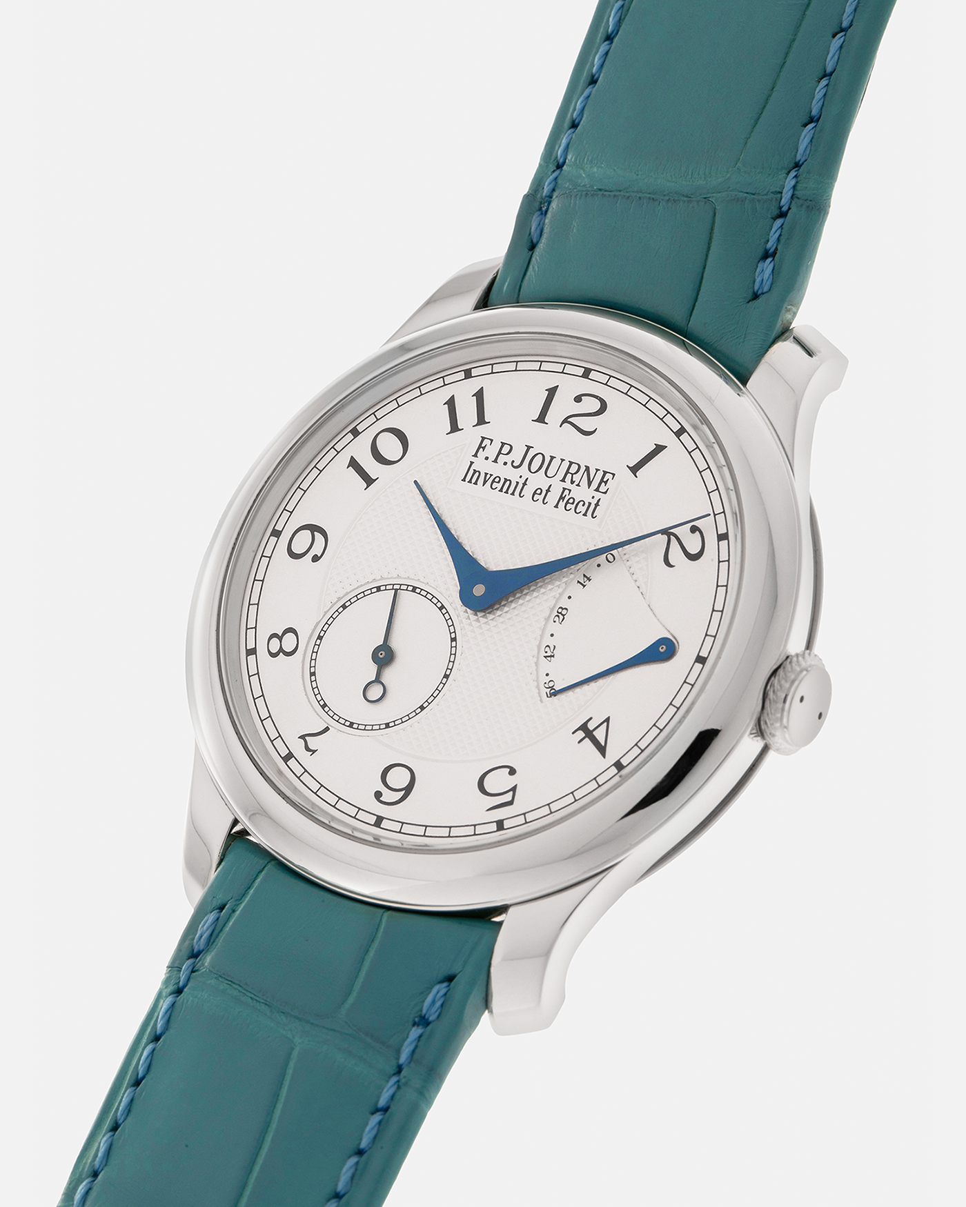 Brand: F.P. Journe
Year: 2010’s
Model: Chronomètre Souverain
Material: Platinum 950 Case, 18-Rose Gold Movement
Movement: F.P Journe Cal. 1304, Manual-Winding
Case Dimensions: 40mm x 8mm (Lug-to-Lug 48.2mm)
Lug Width: 20mm
Strap: F.P Journe Teal Alligator Leather Strap with Signed Platinum 950 Tang Buckle