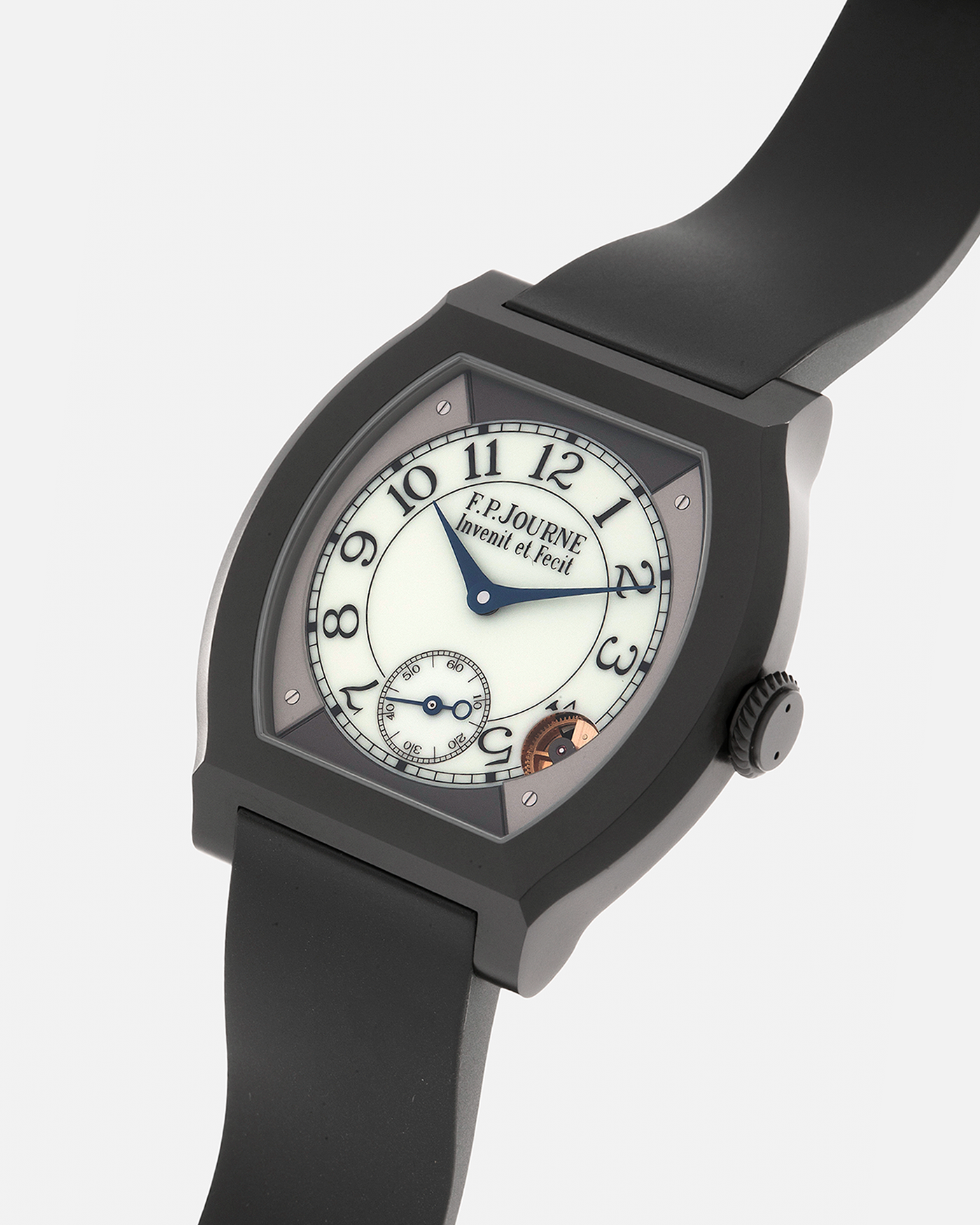 Brand: F.P. Journe
Year: 2024
Model: Elegante 40
Material: Titalyt-Treated Grade 5 Titanium
Movement: F.P. Journe Cal. 1210, Electromechanical Quartz
Case Dimensions: 40mm x 35mm x 7.35mm (Lug-to-Lug 40mm)
Lug Width: 17mm
Straps: F.P. Journe Brown Rubber Strap with Signed Titalyt-treated Grade 5 Titanium Tang Buckle, extra F.P. Journe Dark Grey Rubber Strap, extra F.P. Journe Green Rubber Strap