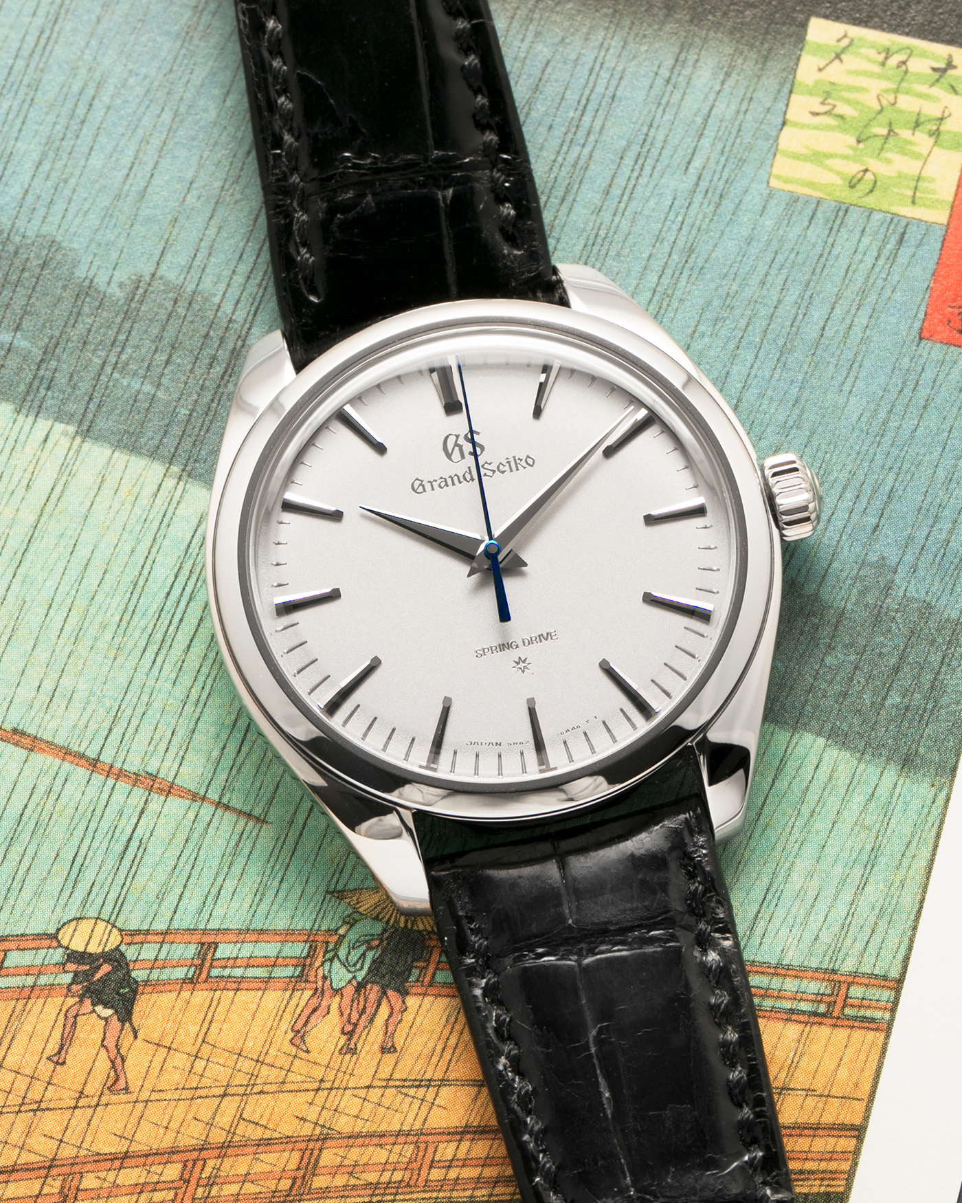 Brand: Grand Seiko
Year: 2025
Reference Number: SBGZ003
Material: Platinum
Movement: Manual-Winding Spring Drive Cal. 9R02
Case Diameter: 38.5mm Diameter, 9.8mm Thickness
Strap: Grand Seiko Black Crocodile Strap with Grand Seiko Platinum Deployant Clasp