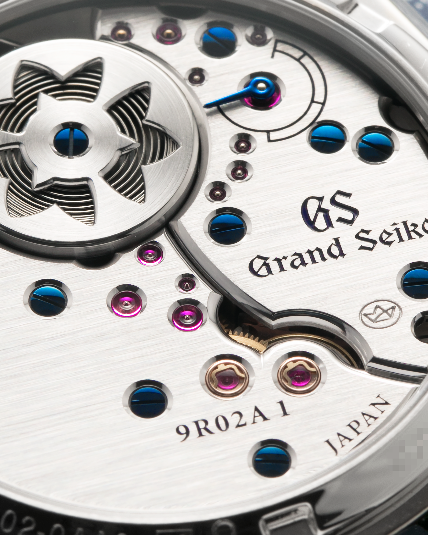 Brand: Grand Seiko
Year: 2025
Reference Number: SBGZ003
Material: Platinum
Movement: Manual-Winding Spring Drive Cal. 9R02
Case Diameter: 38.5mm Diameter, 9.8mm Thickness
Strap: Grand Seiko Black Crocodile Strap with Grand Seiko Platinum Deployant Clasp