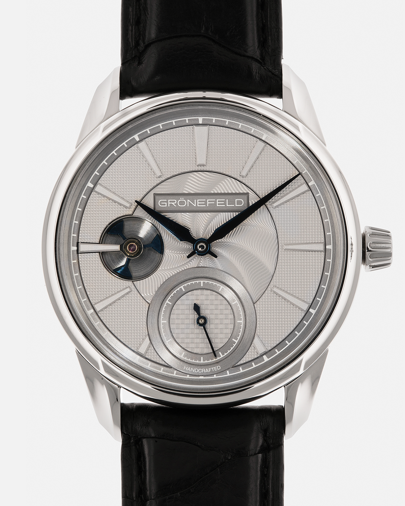 Brand: Grönefeld
Year: 2022
Model: 1941 Remontoire ‘Guilloché’, Pièce Unique
Material: Stainless Steel
Movement: Grönefeld Cal. G-05, Manual-Winding
Case Dimensions: 39.5mm x 10.5mm (Lug-to-Lug 47mm)
Lug Width: 20mm
Strap: Grönefeld Black Calf Leather Strap with Signed Stainless Steel Tang Buckle
