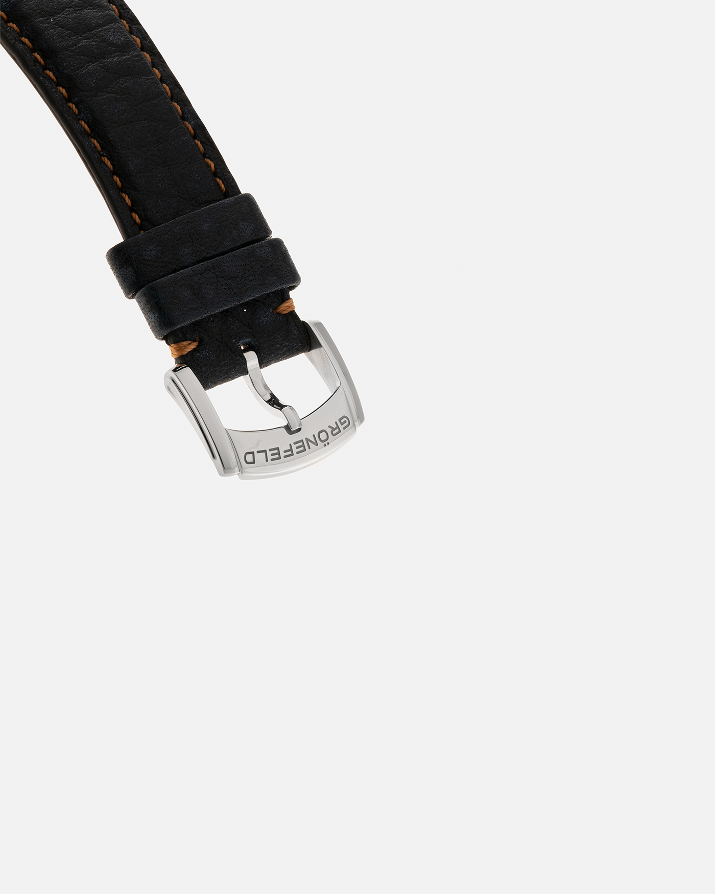 Brand: Grönefeld Year: XXXX Model: 1941 Remontoire ‘Salmon’ Material: Stainless Steel Movement: Grönefeld Cal. G-05, Manual-Winding Case Dimensions: 39.5mm x  10.5mm Lug Width: 20mm Strap: Grönefeld Blue Ostrich / Dutch Orange Leather Strap with Signed Stainless Steel 916L Tang Buckle