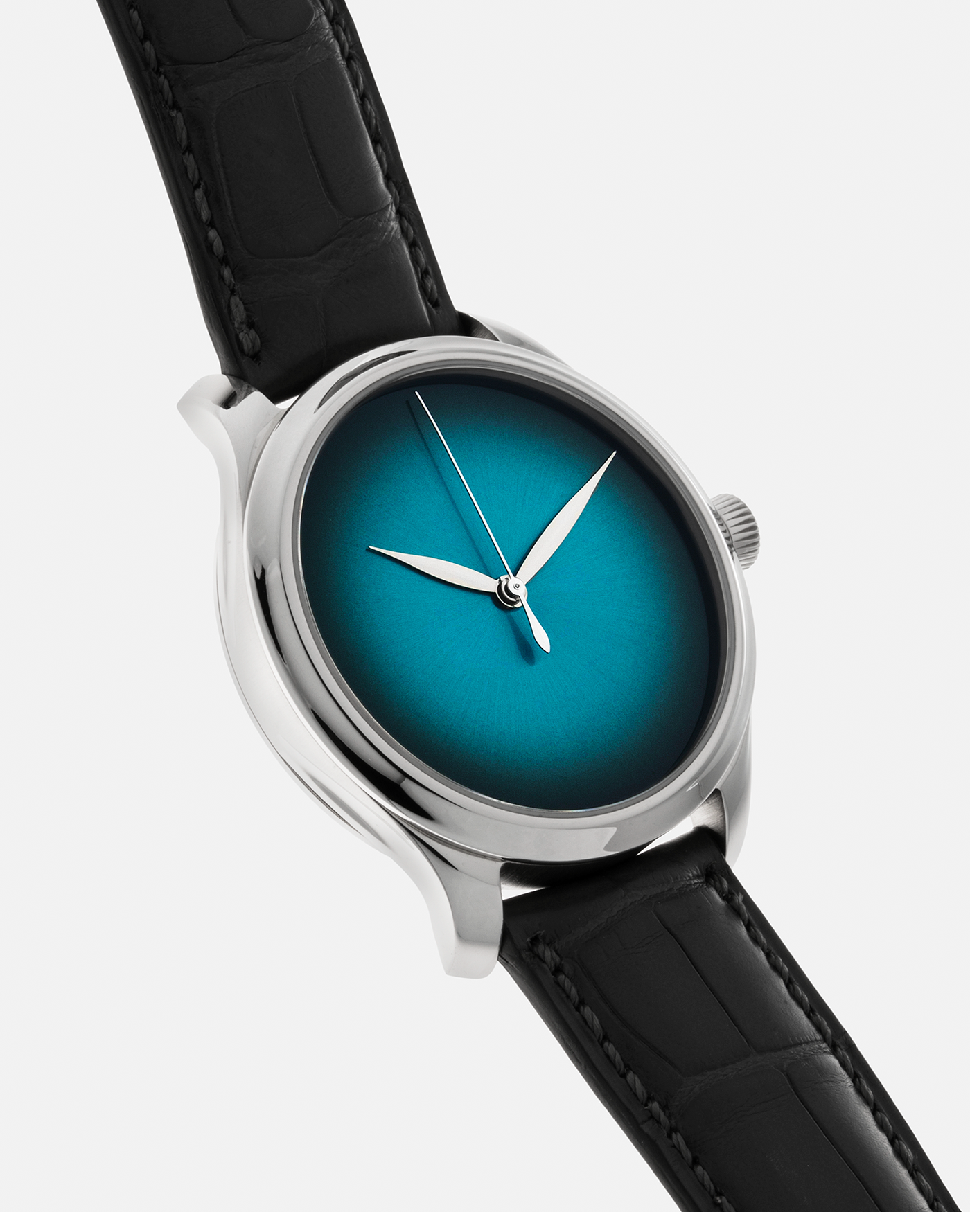 H.Moser & Cie Endeavour Center Seconds Blue Lagoon Fumé
