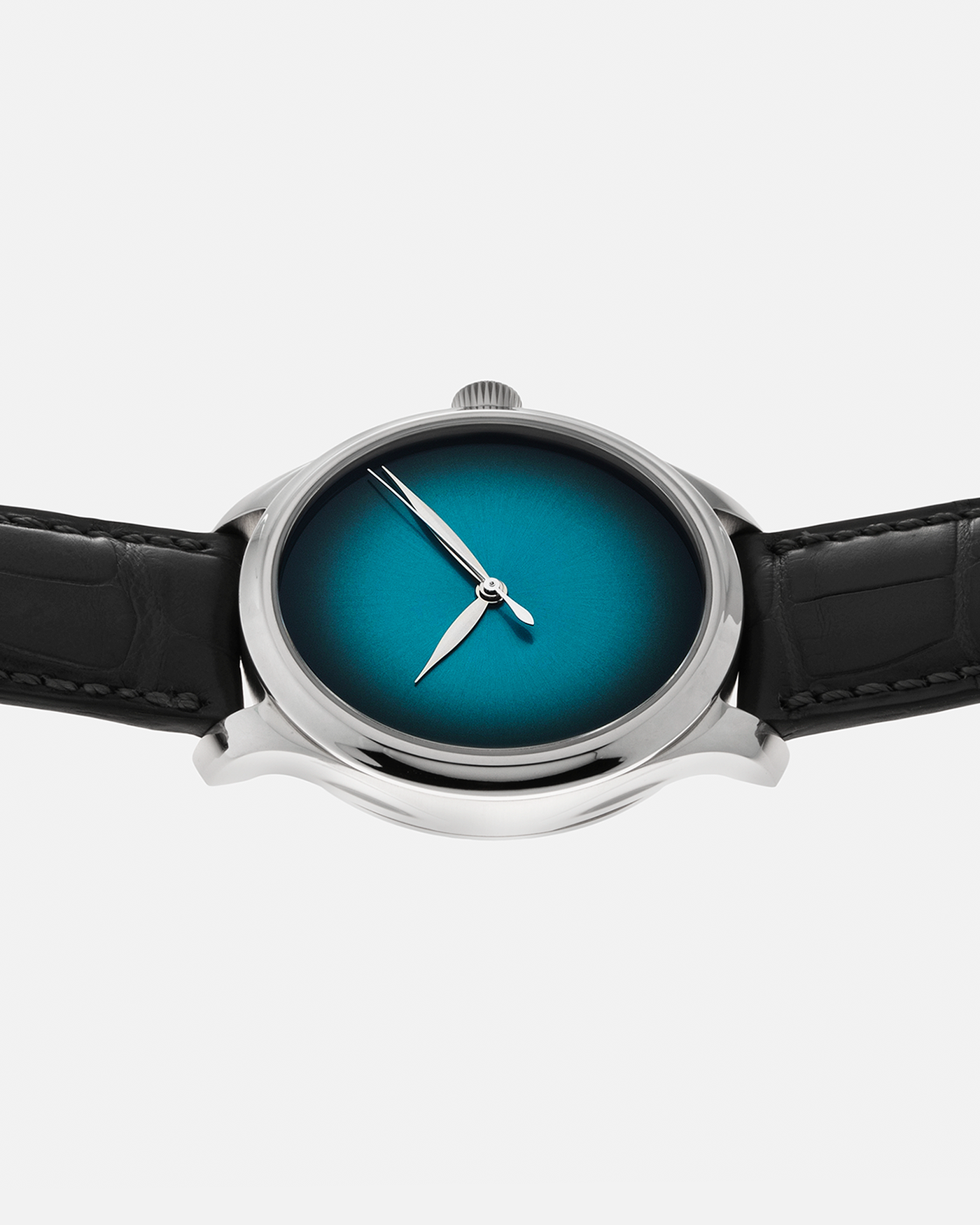 H.Moser & Cie Endeavour Center Seconds Blue Lagoon Fumé