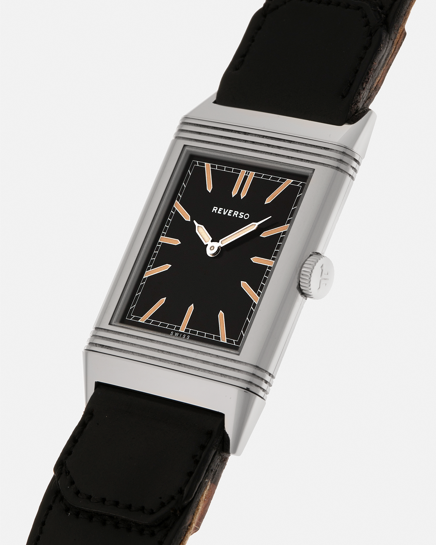 Brand: Jaeger LeCoultre
Year: 2011
Model: Q278857I, Grande Reverso Tribute to 1931 ‘US Edition’
Reference Number: 277.8.62
Material: Stainless Steel
Movement: Jaeger LeCoultre Cal. 822, Manual-Winding
Case Dimensions:  46.8mm (Including Lugs) x 27.4mm x 7.3mm
Lug Width: 20mm
Strap: Jaeger LeCoultre Casa Fagliano Black Shell Cordovan ‘2011’ Leather Strap with Signed Stainless Steel Tang Buckle